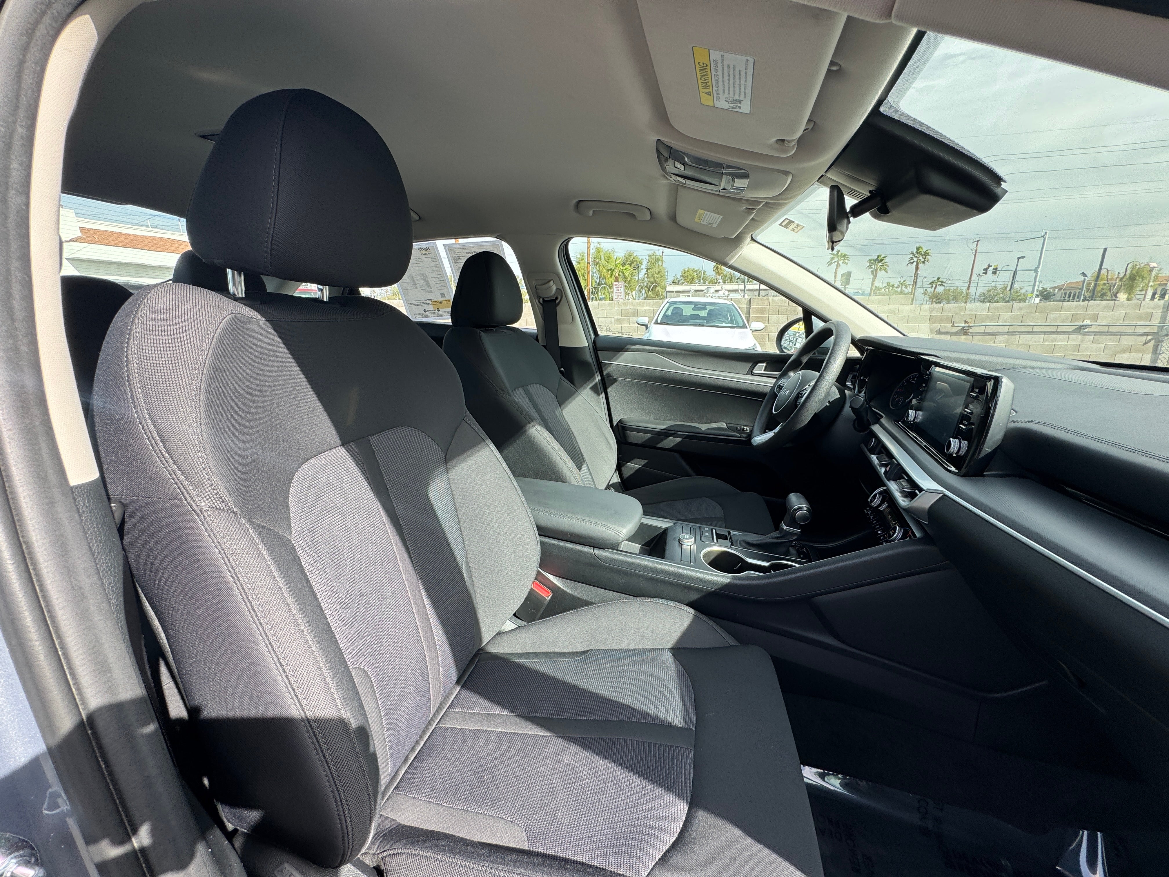 2023 Kia K5 LXS 2