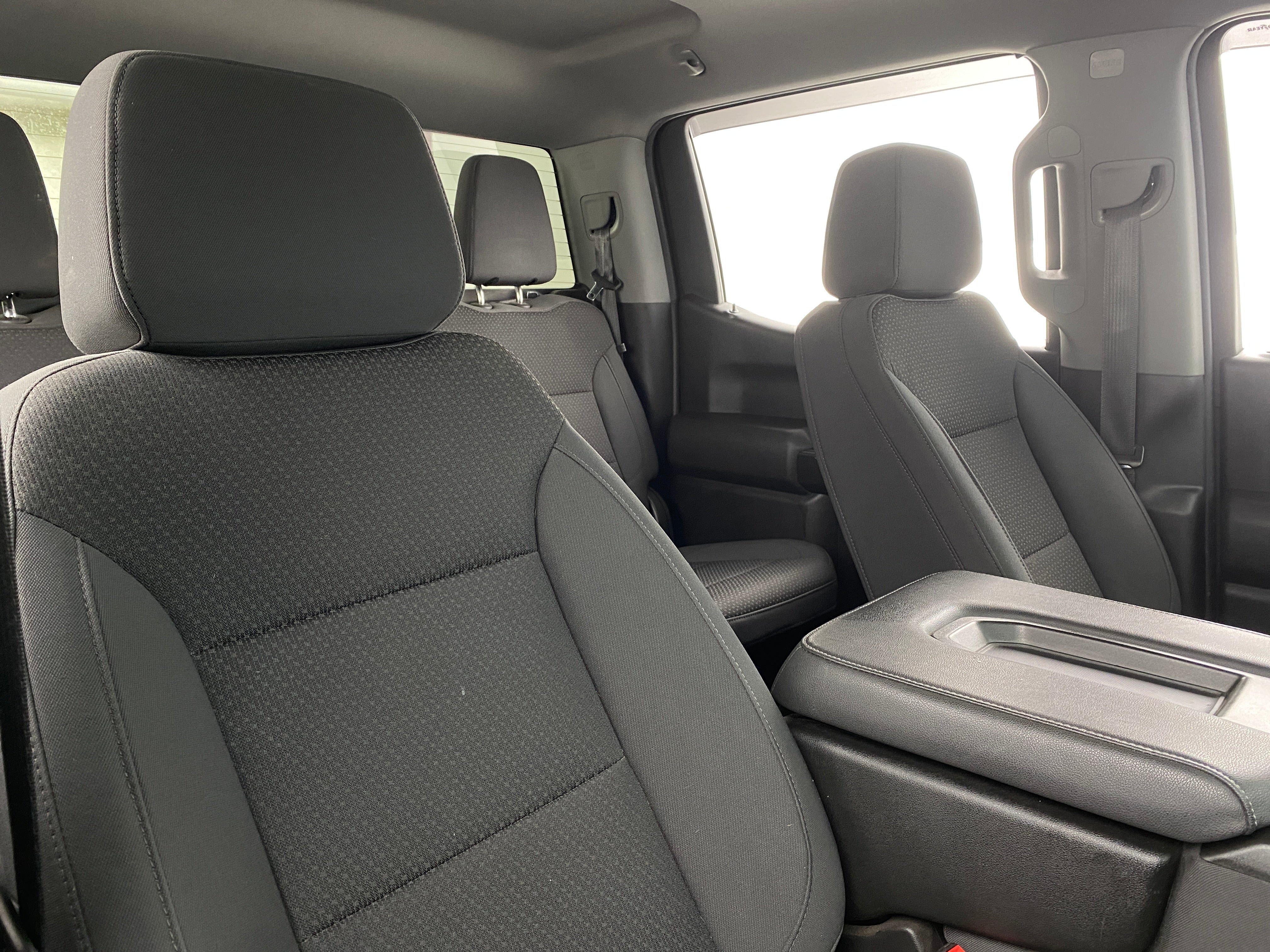 2021 Chevrolet Silverado 1500 Custom 2