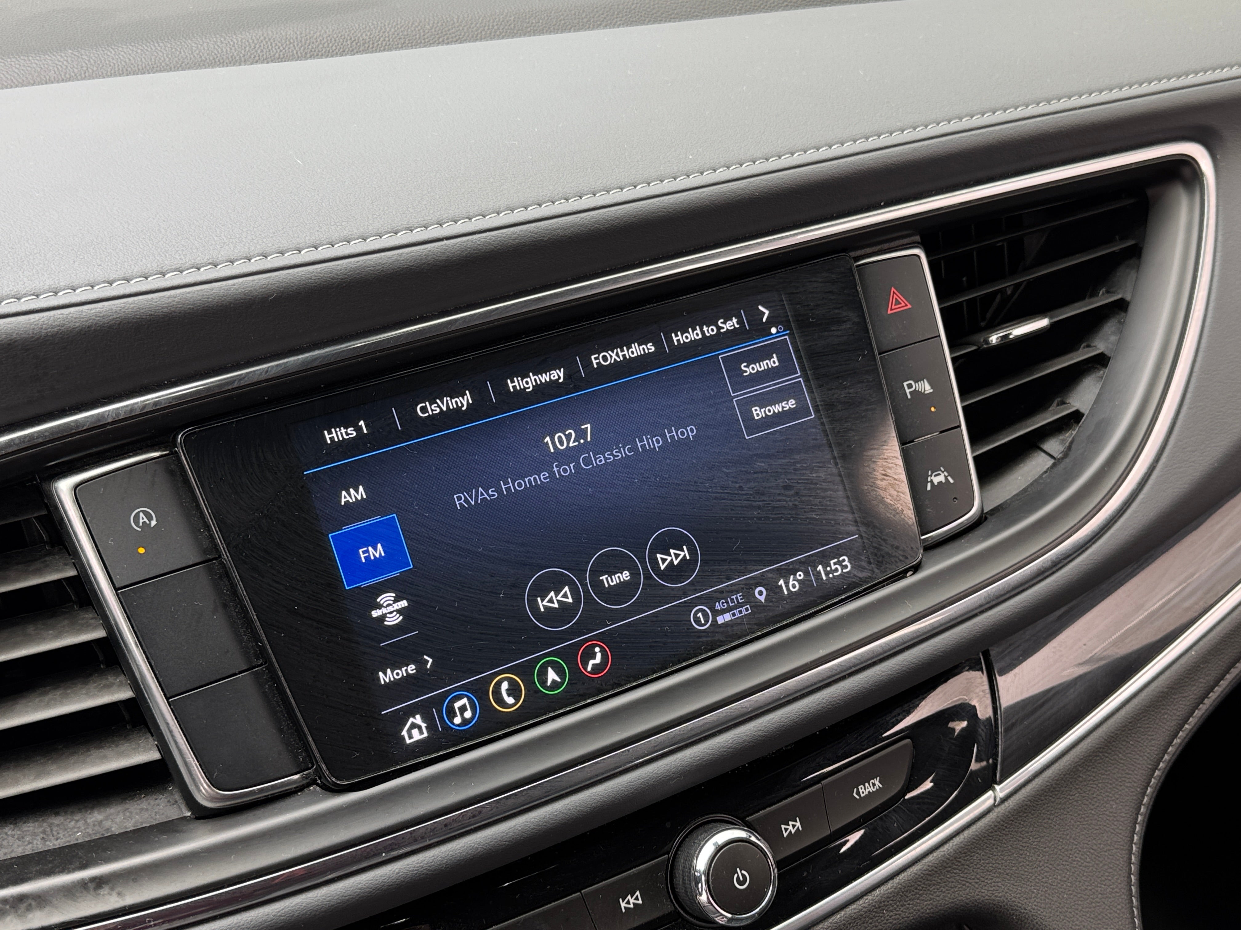 2022 Buick Enclave Premium 3