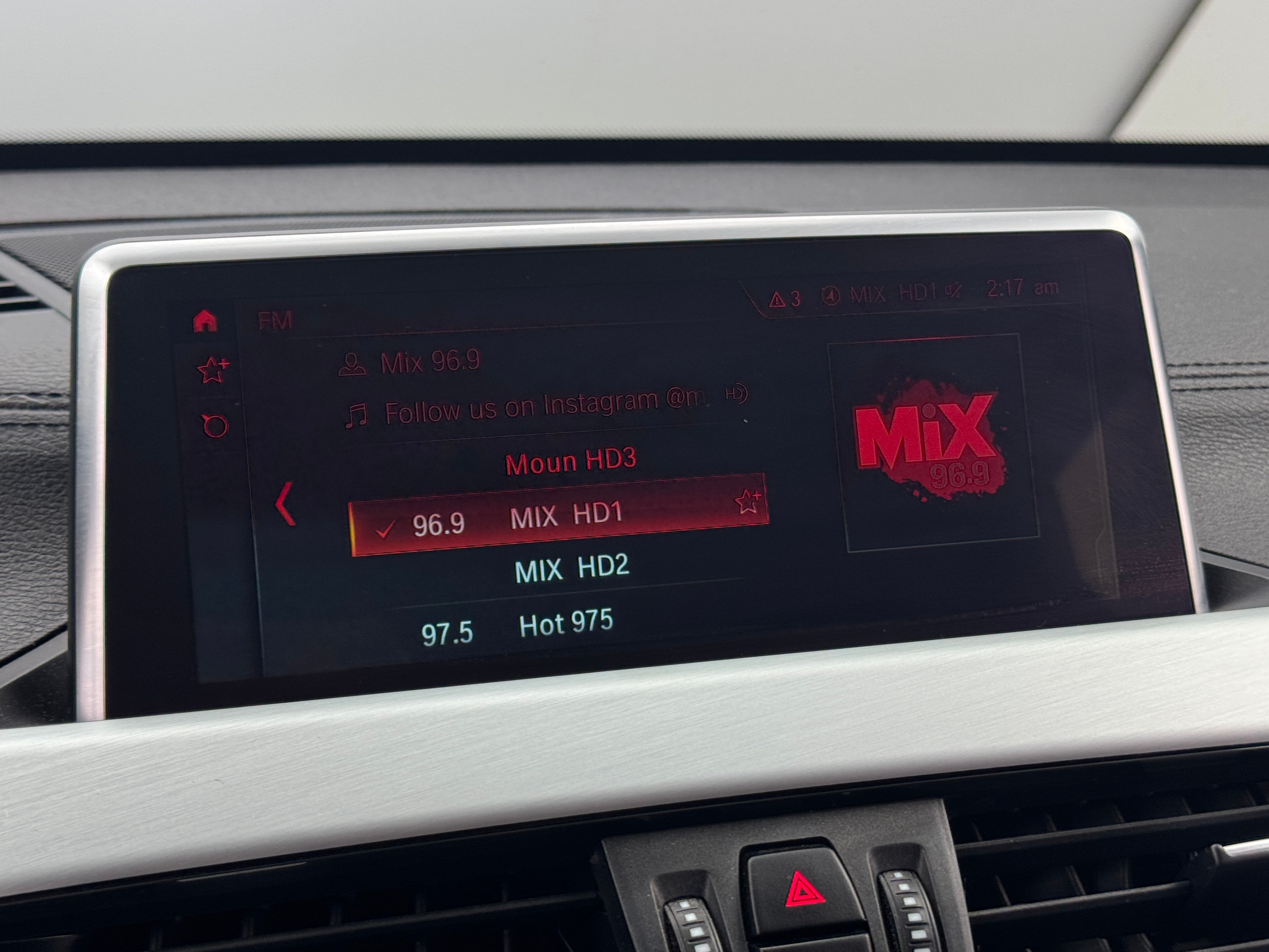 2022 BMW X1 sDrive28i 3
