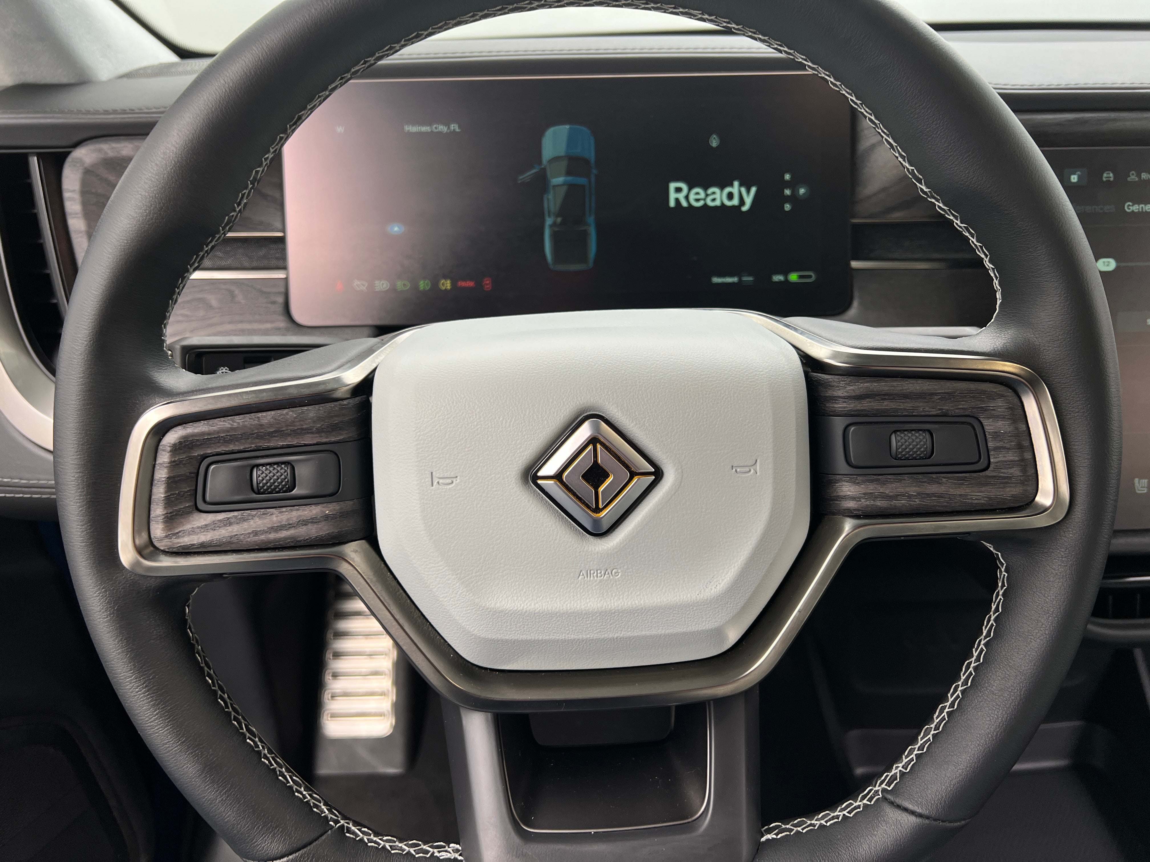 2023 Rivian R1T Adventure 4