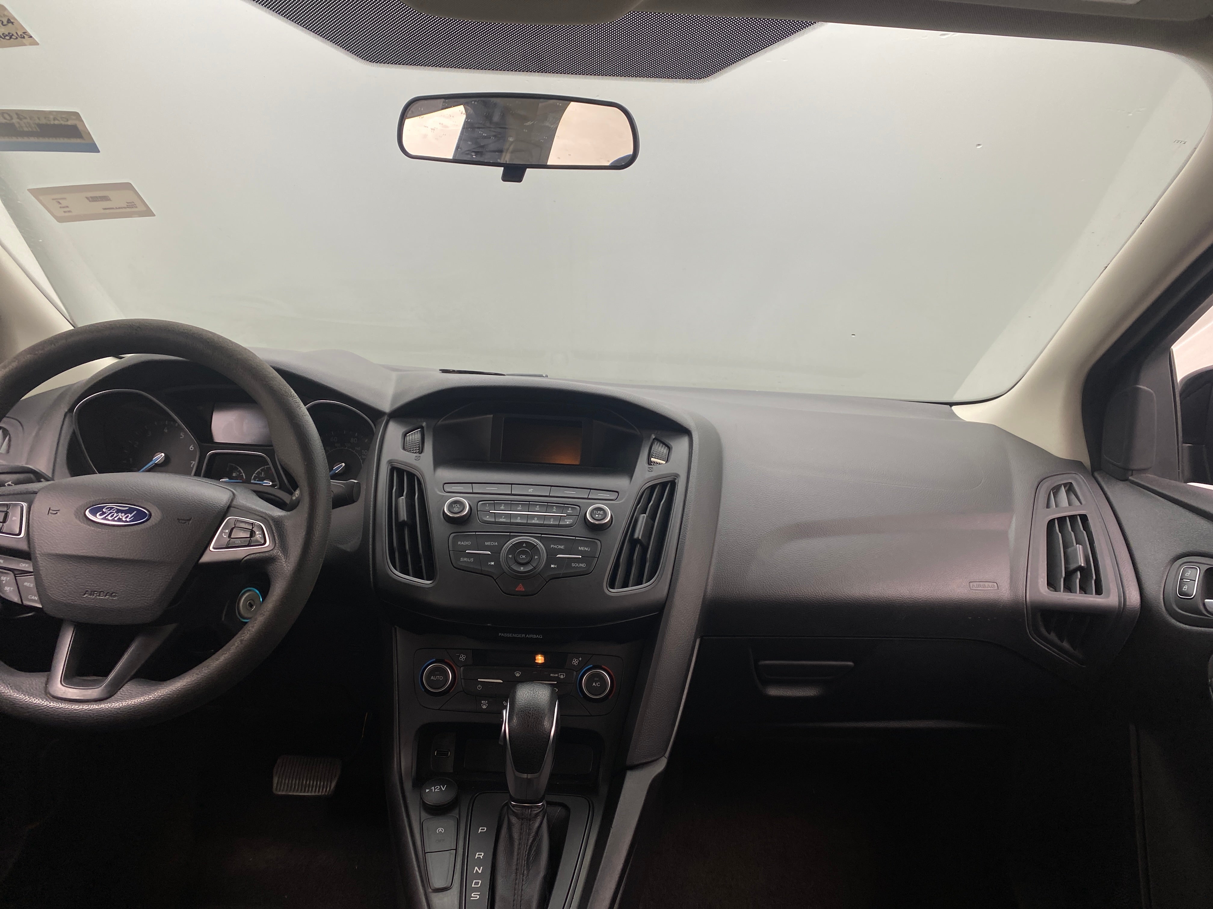 2018 Ford Focus SE 3