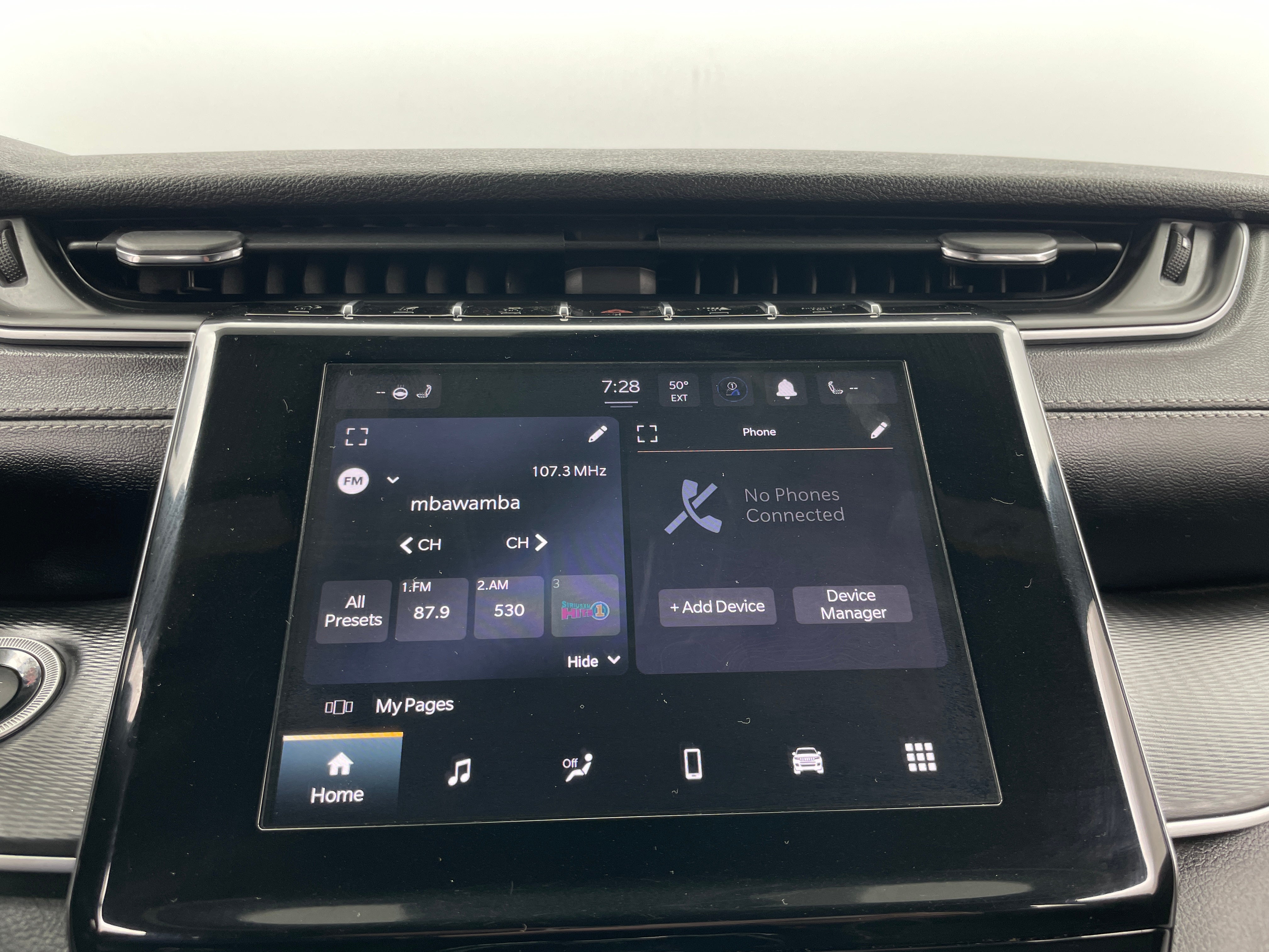 2023 Jeep Grand Cherokee L Altitude 3