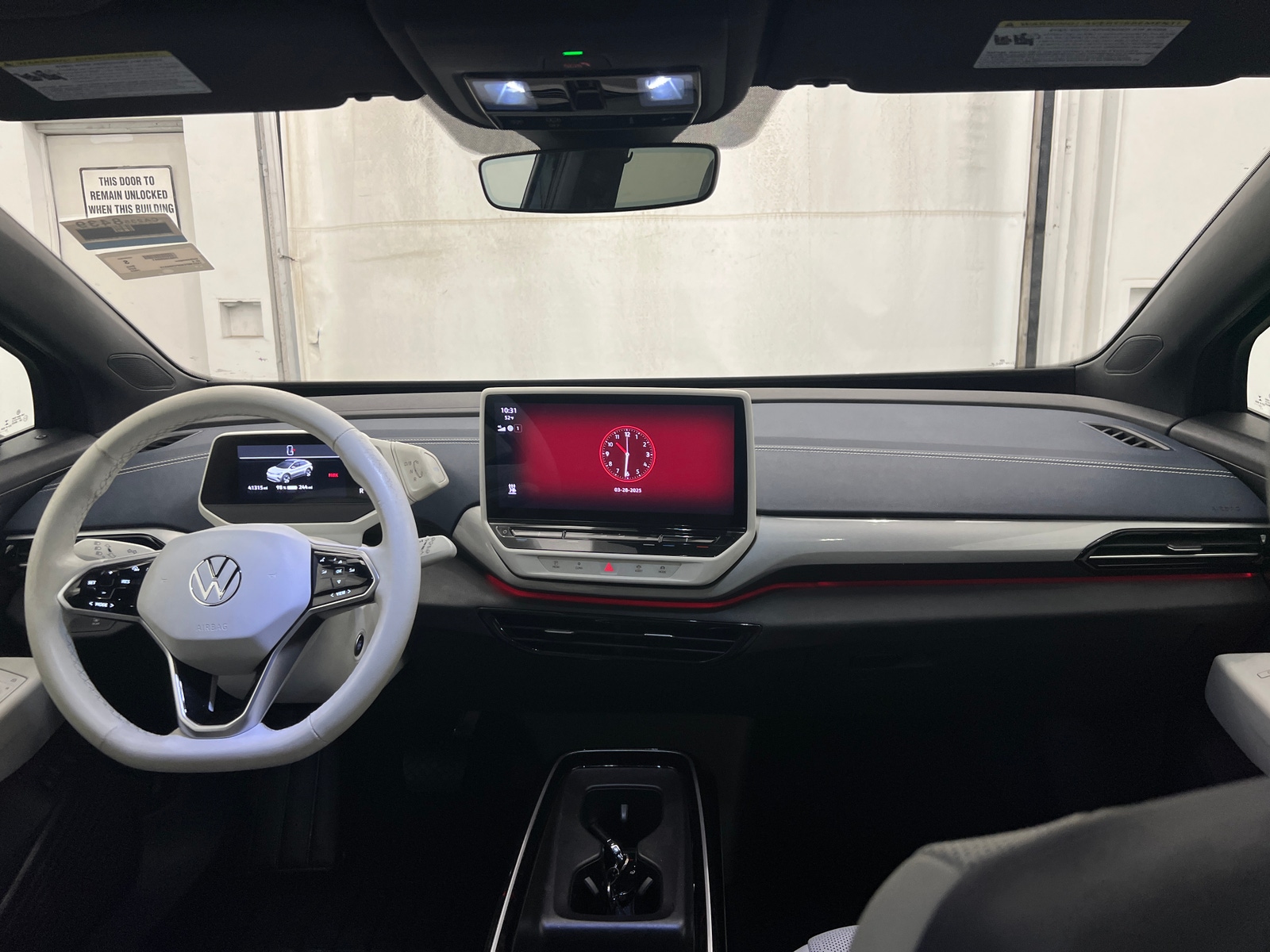 Thumbnail: 2023 Volkswagen ID.4 - 2