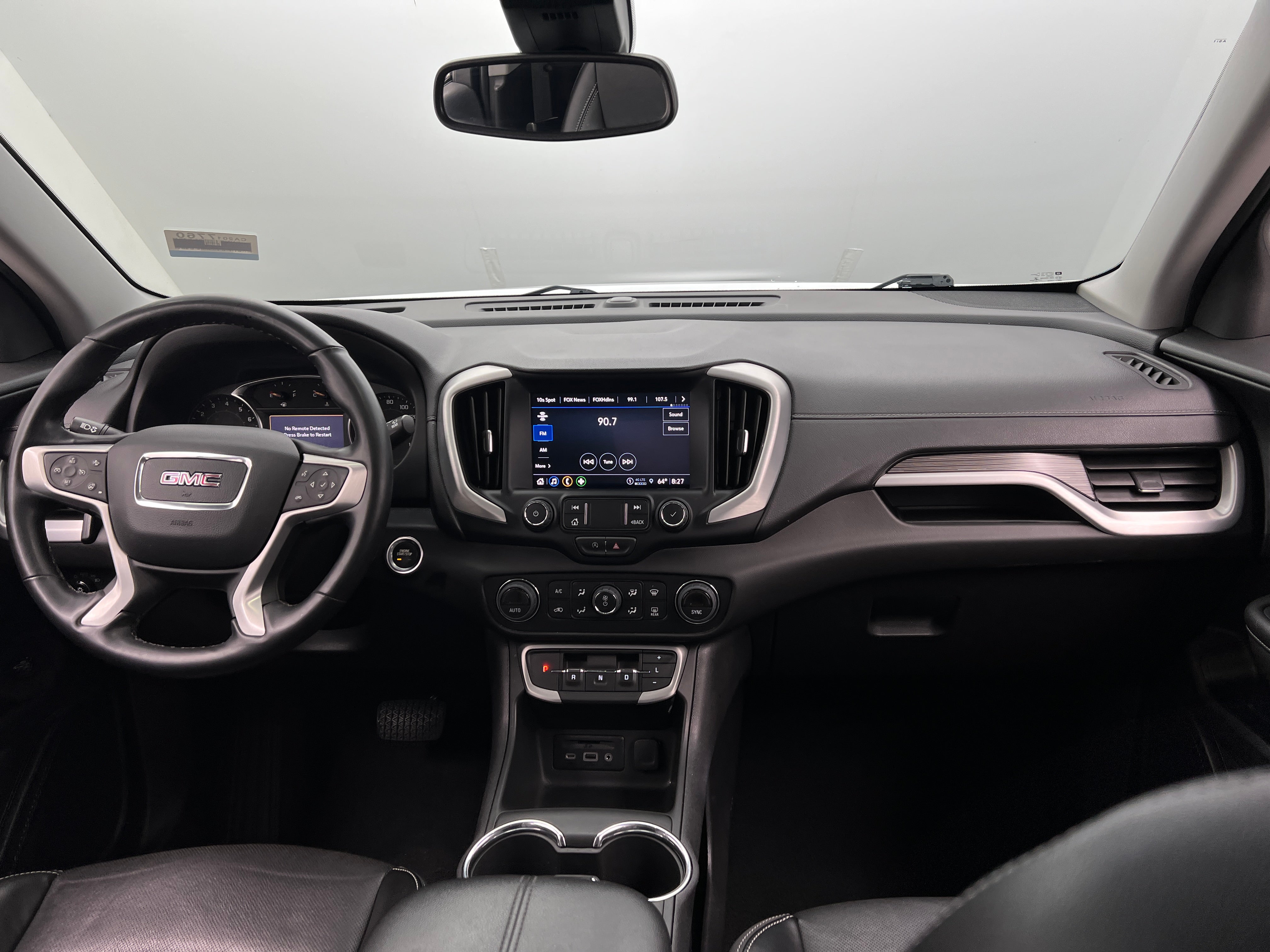 2023 GMC Terrain SLT 2