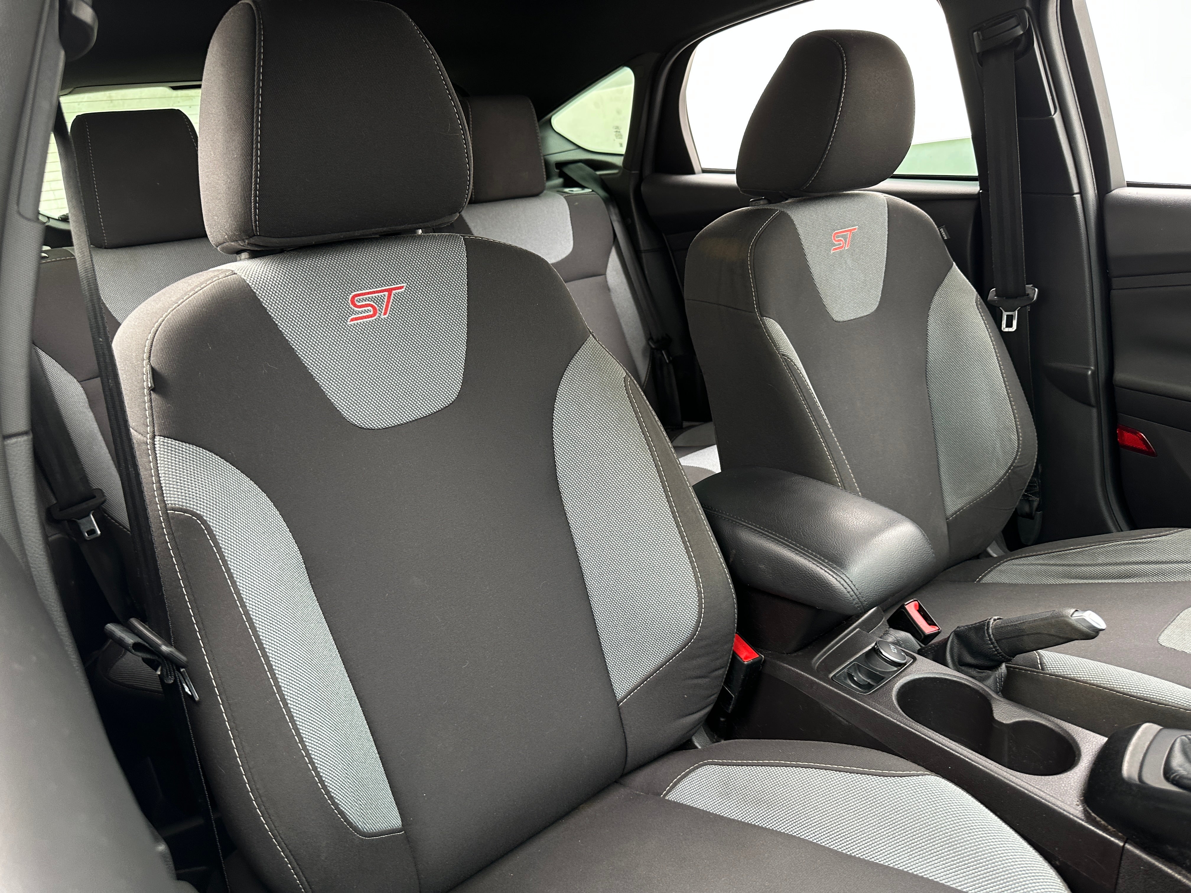 2014 Ford Focus SE 2