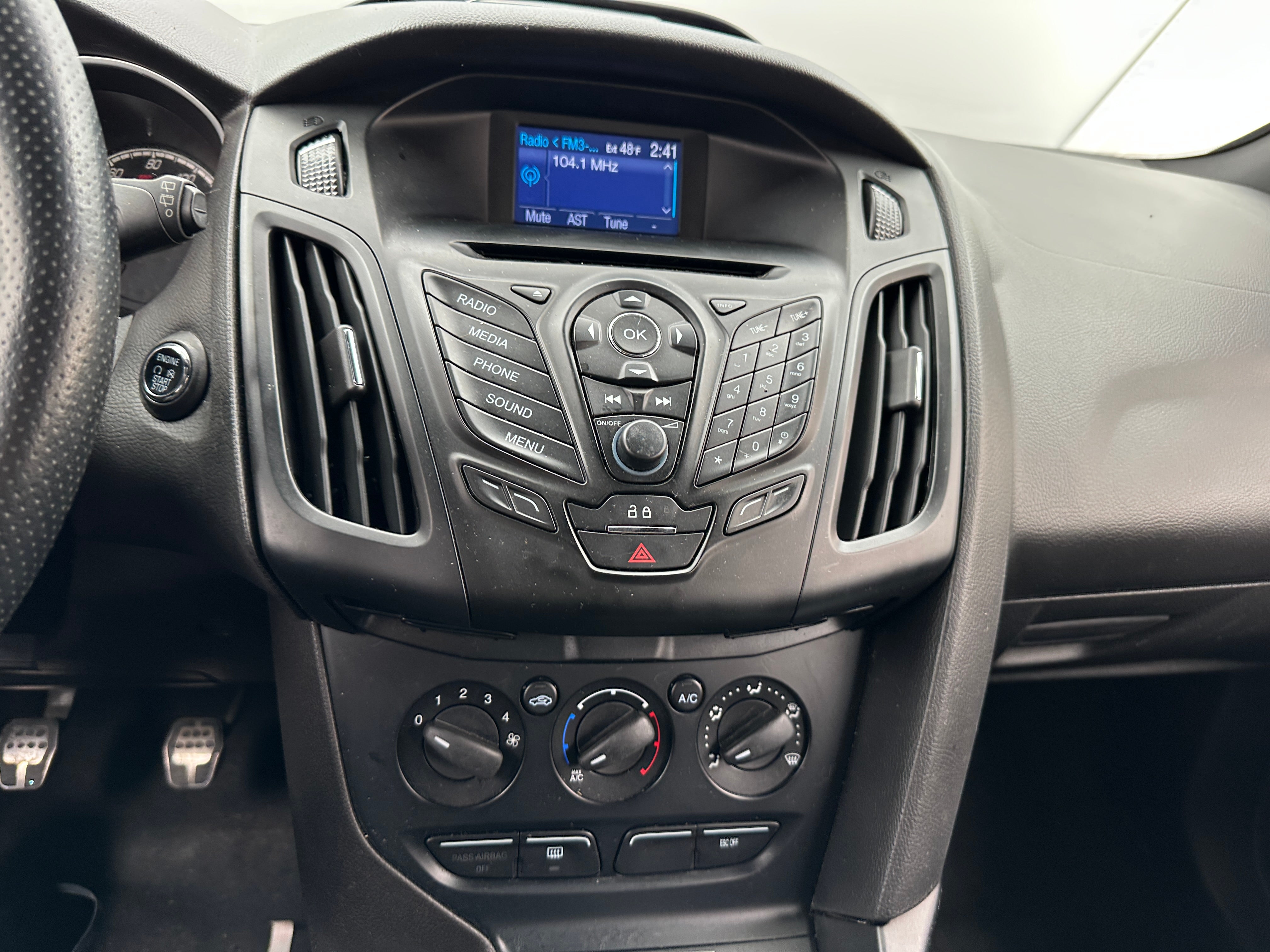2014 Ford Focus SE 4