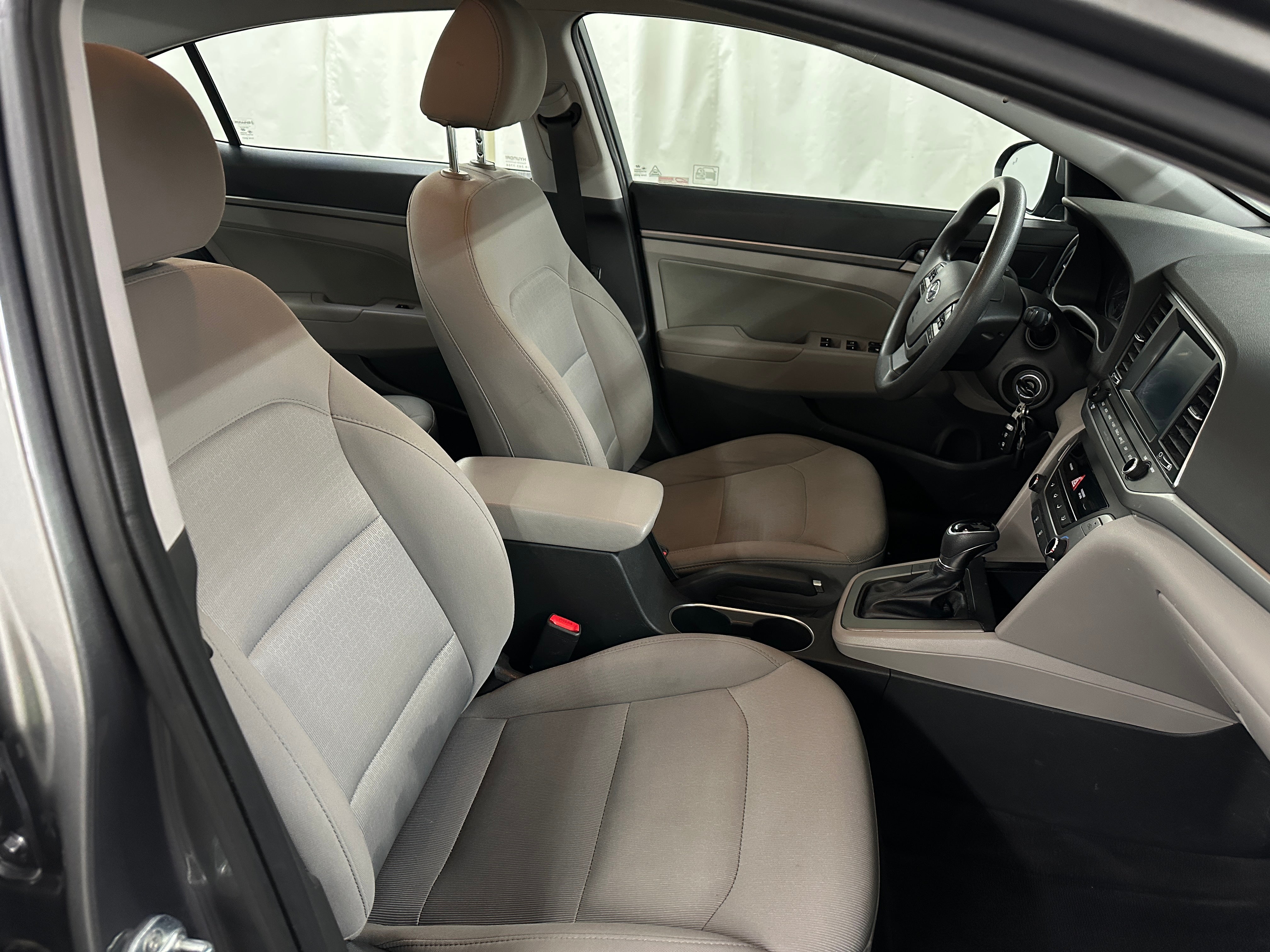 2018 Hyundai Elantra SEL 2