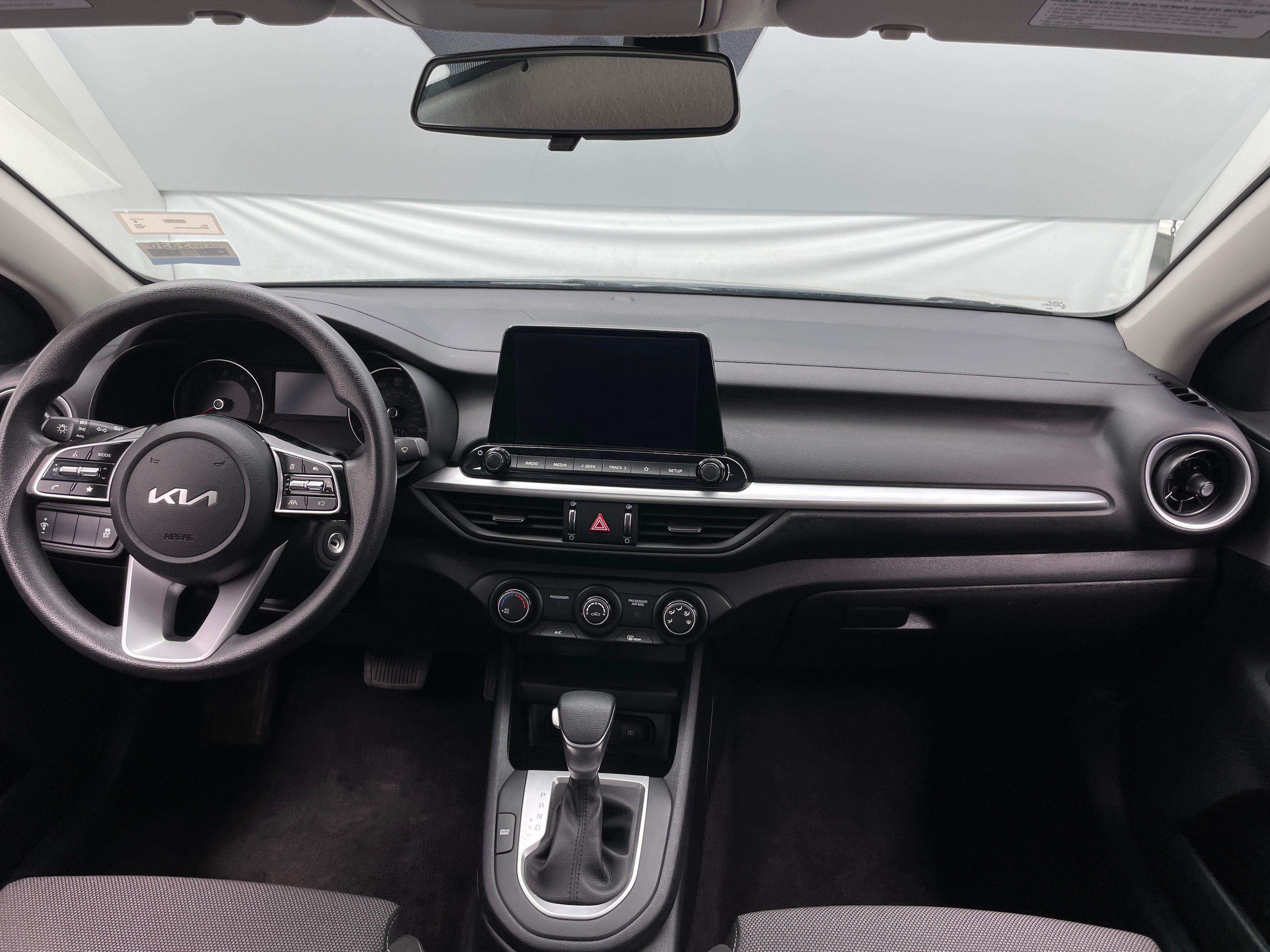 2024 Kia Forte LXS 3