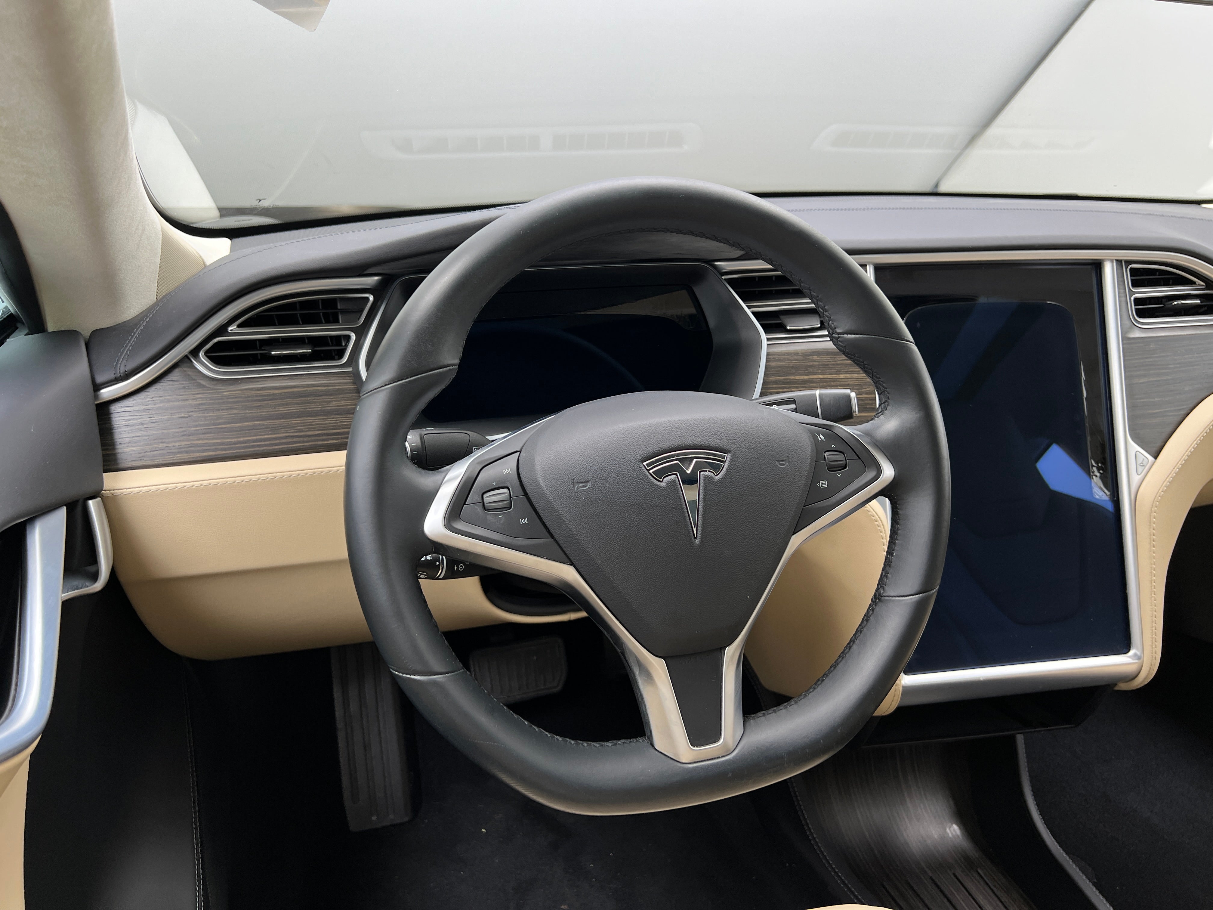 2015 Tesla Model S 70D 4