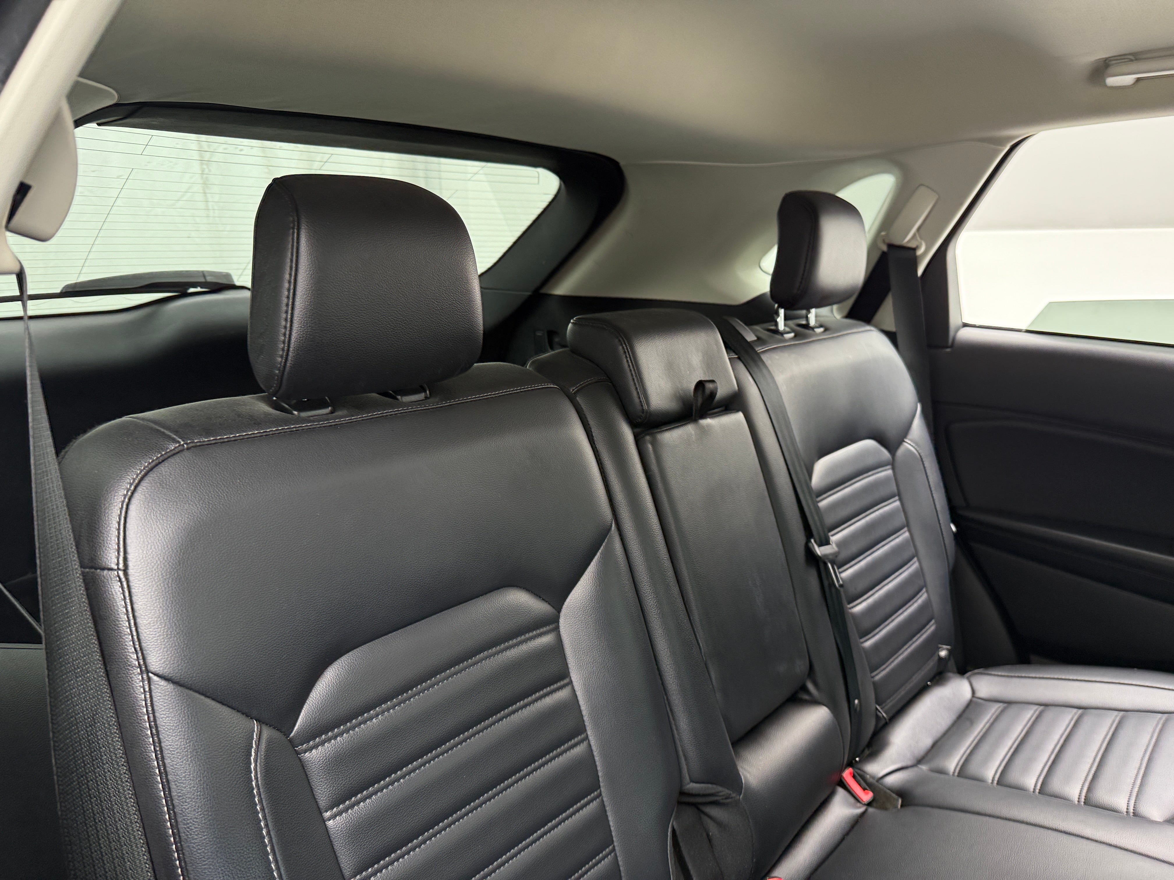 2023 Ford Edge SEL 5