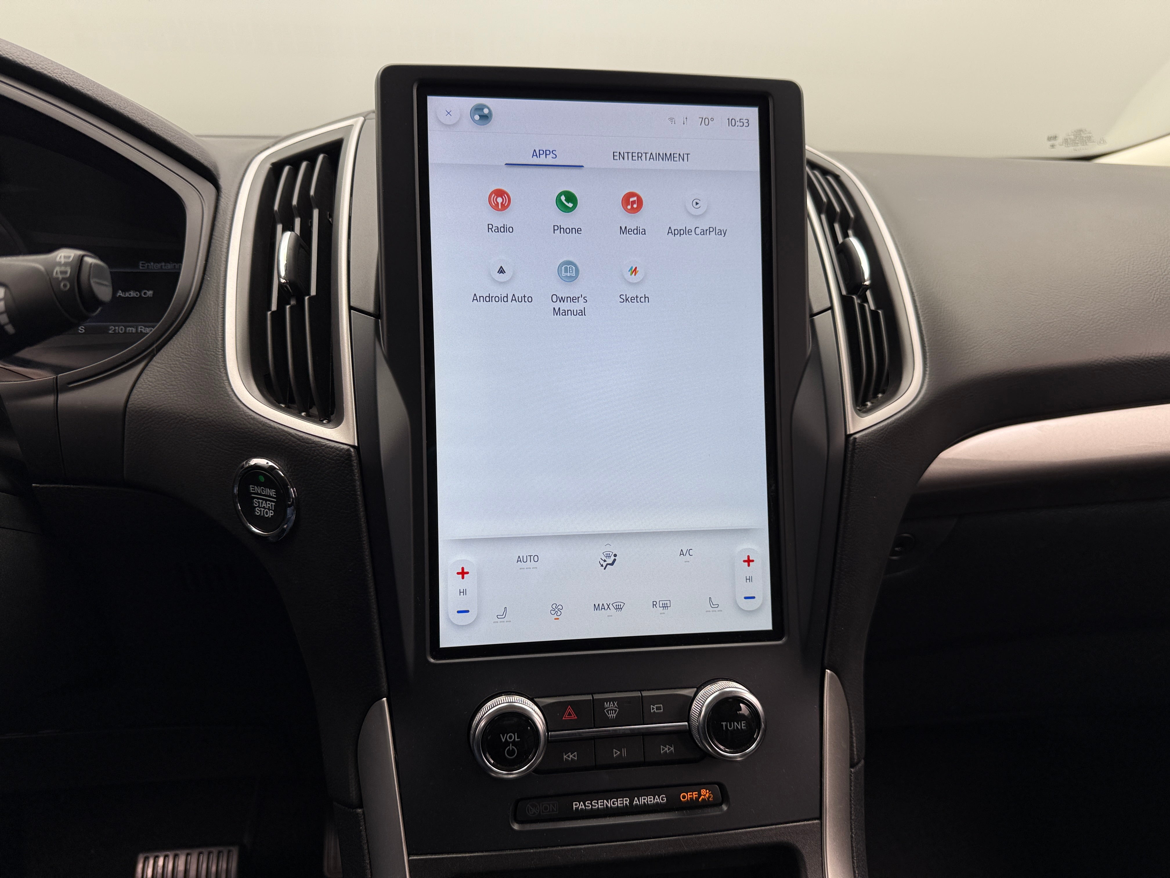 2023 Ford Edge SEL 3