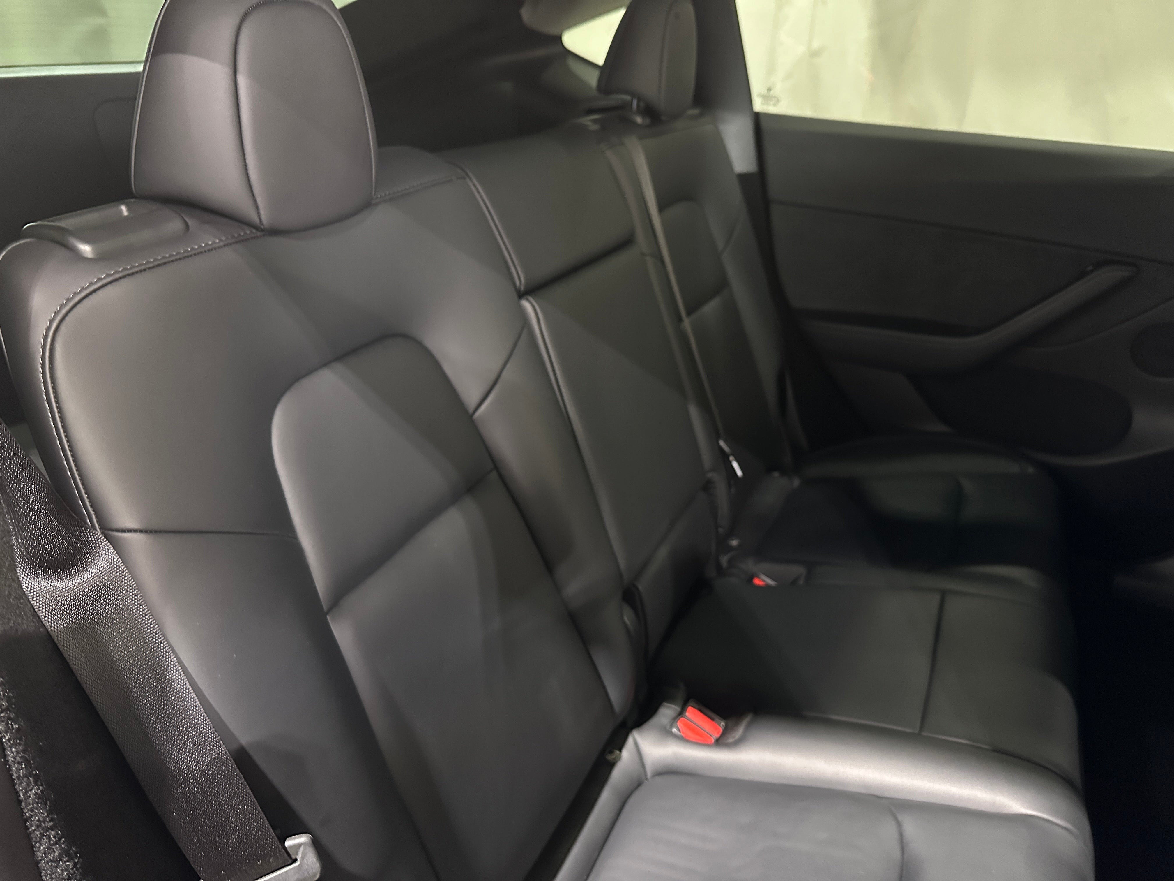 2022 Tesla Model Y Long Range 6