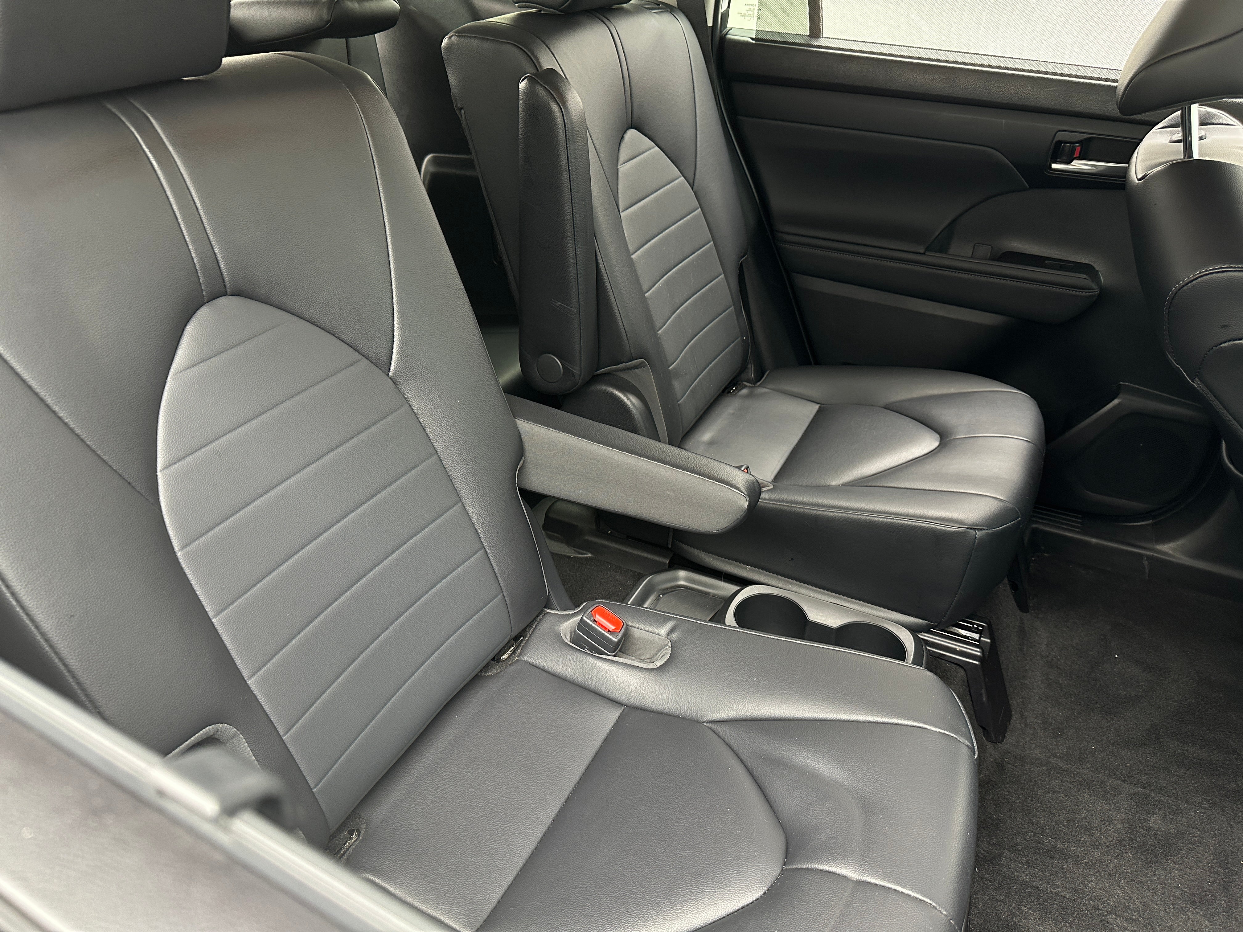 2023 Toyota Highlander XLE 5
