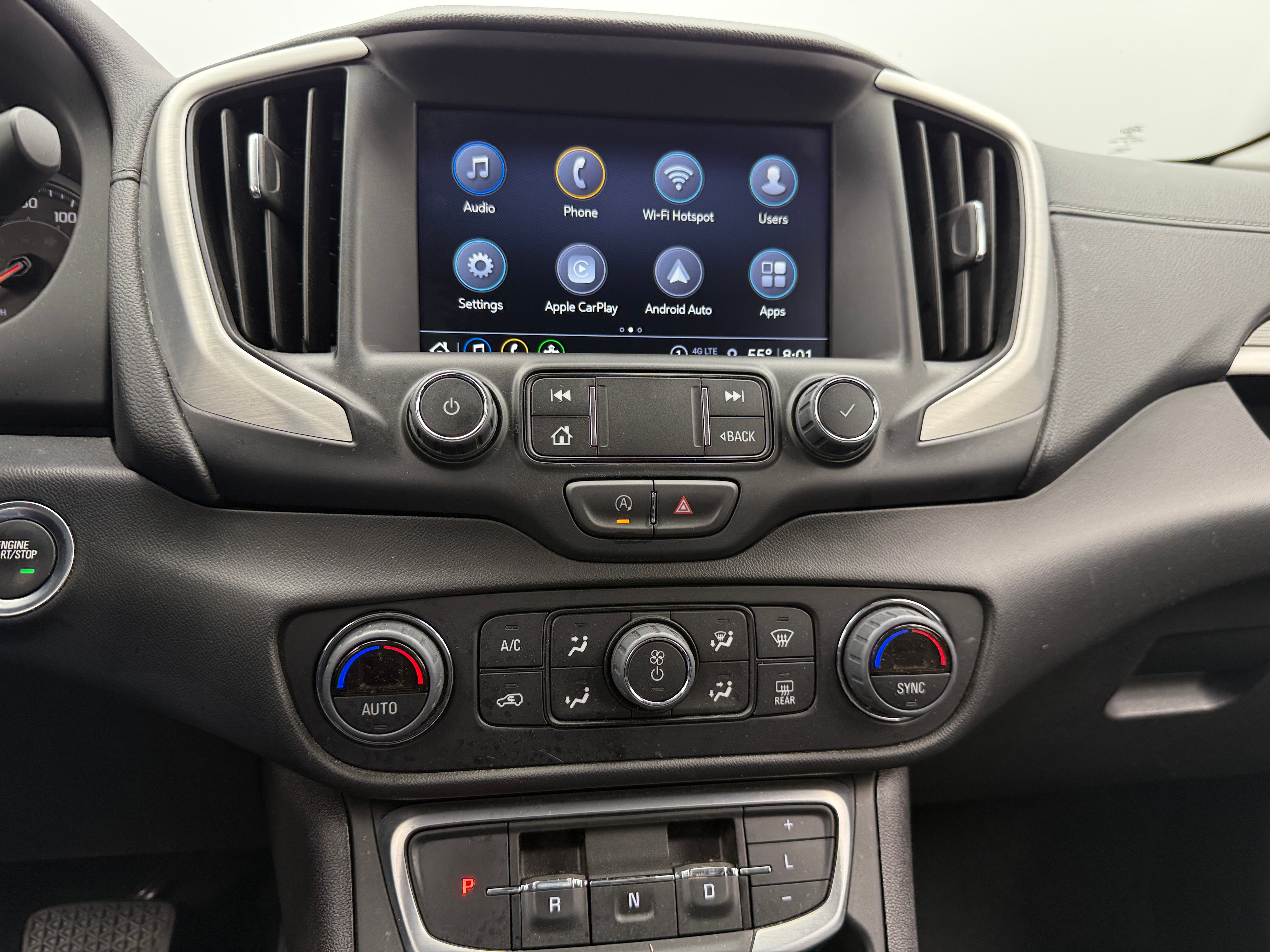 2024 GMC Terrain SLT 3