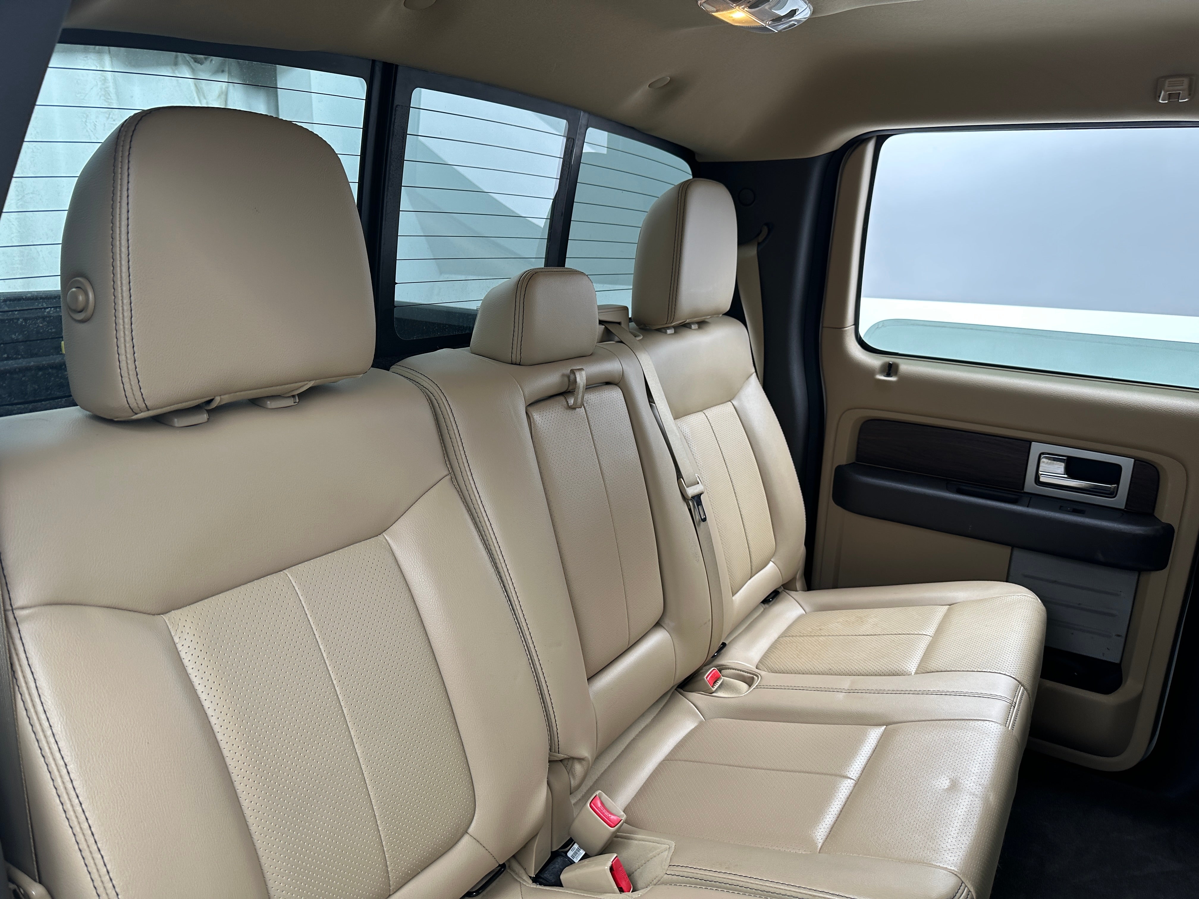 2013 Ford Econoline E-150 5