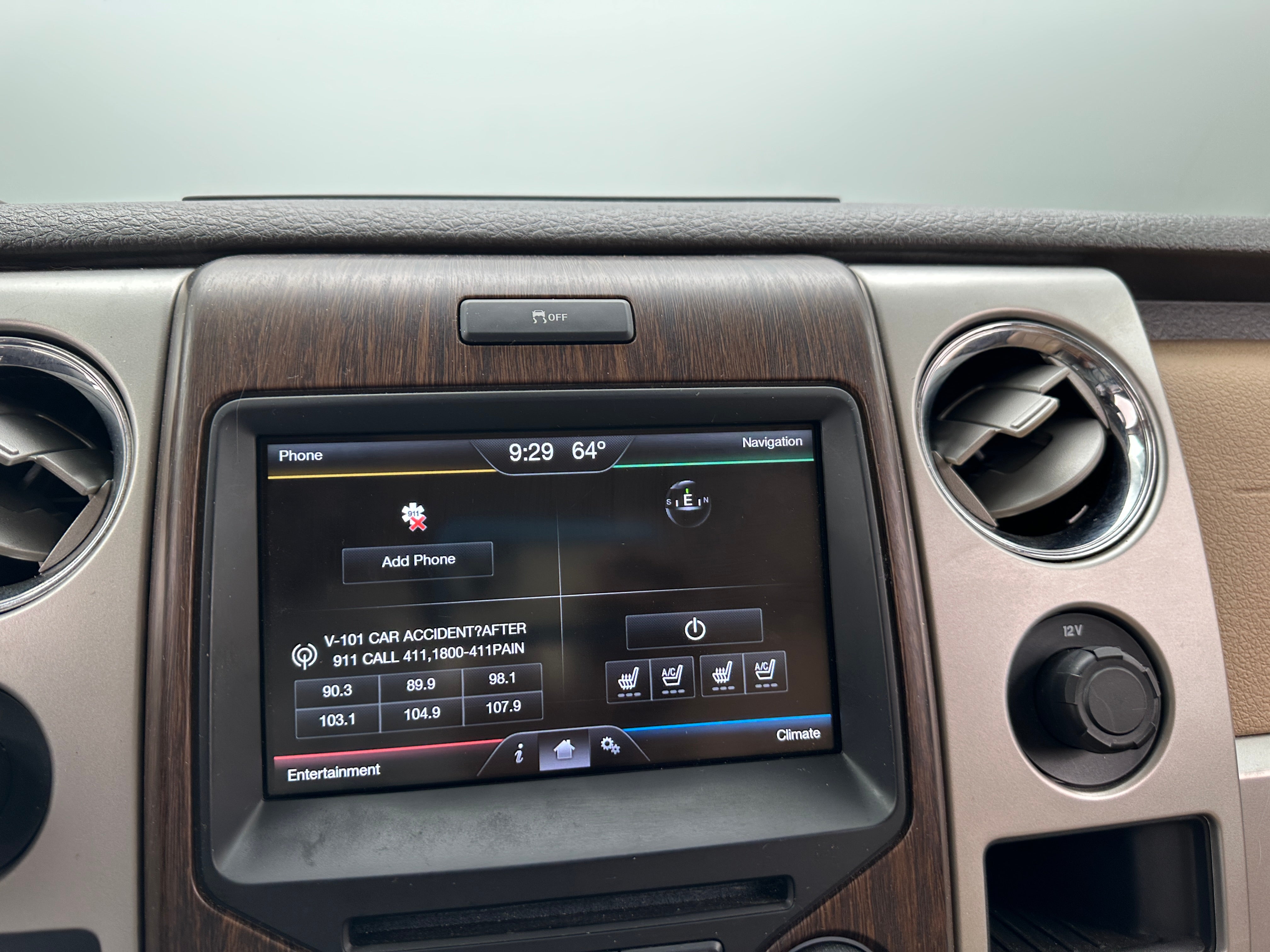 2013 Ford Econoline E-150 3