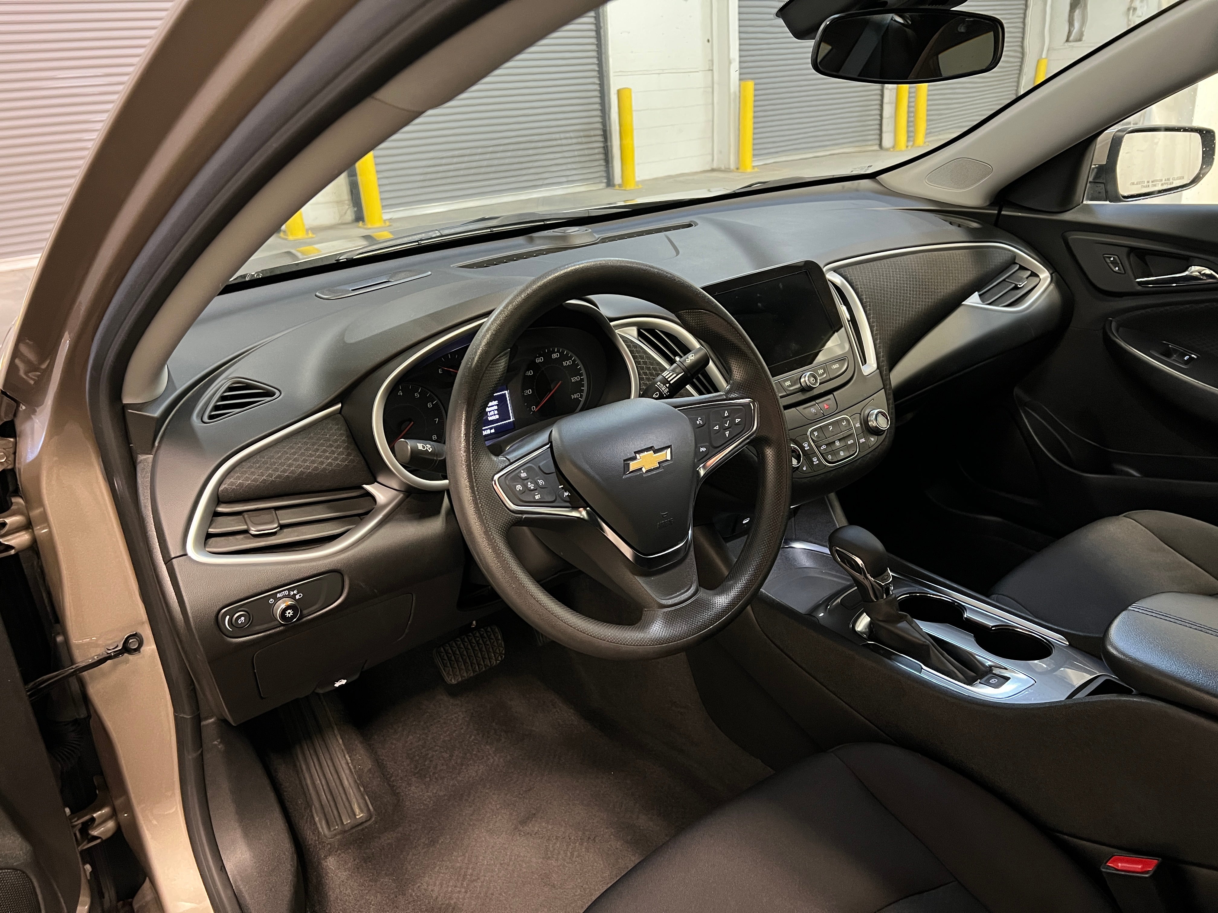 2023 Chevrolet Malibu LT 3