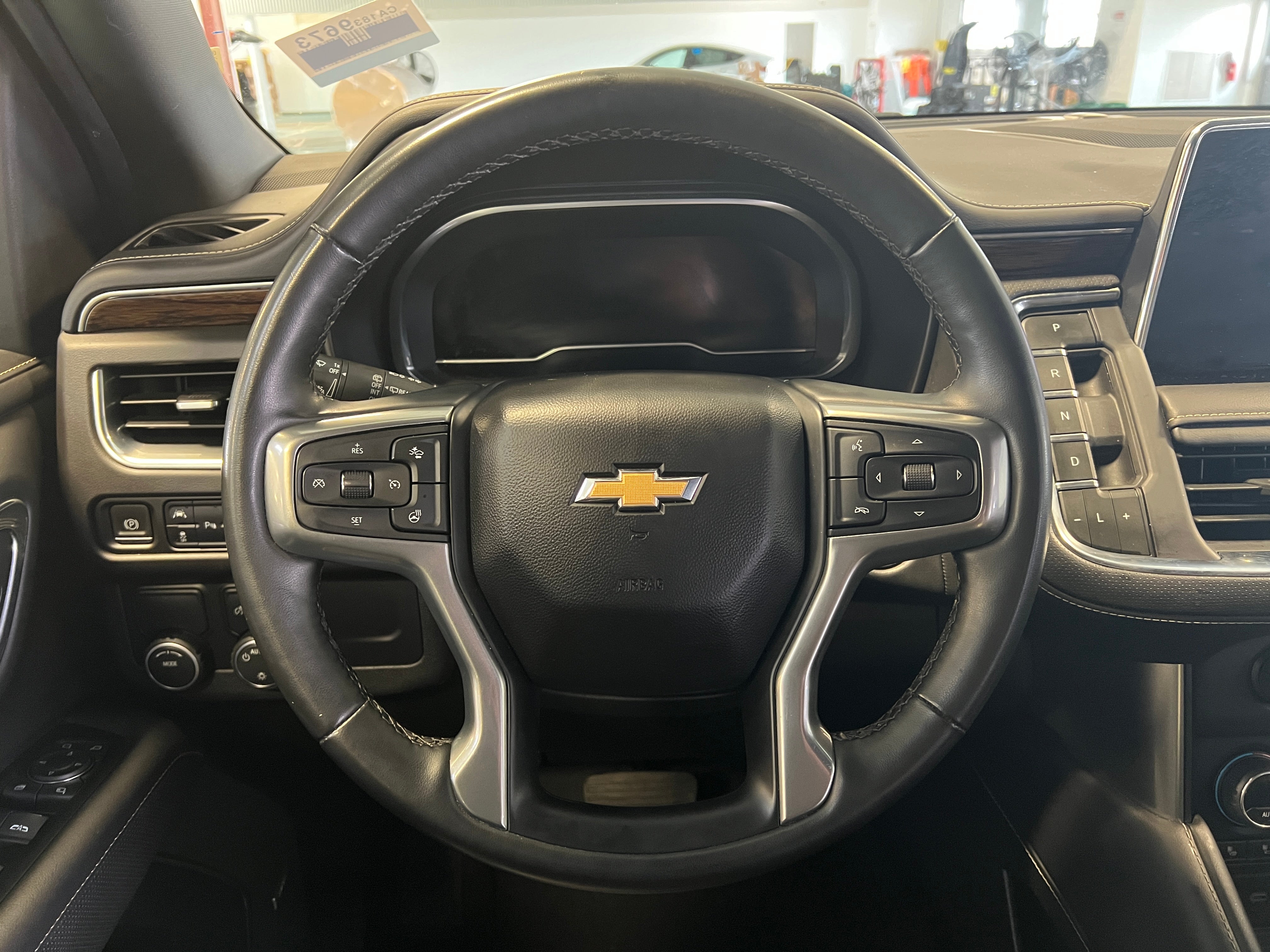 2023 Chevrolet Suburban Premier 4