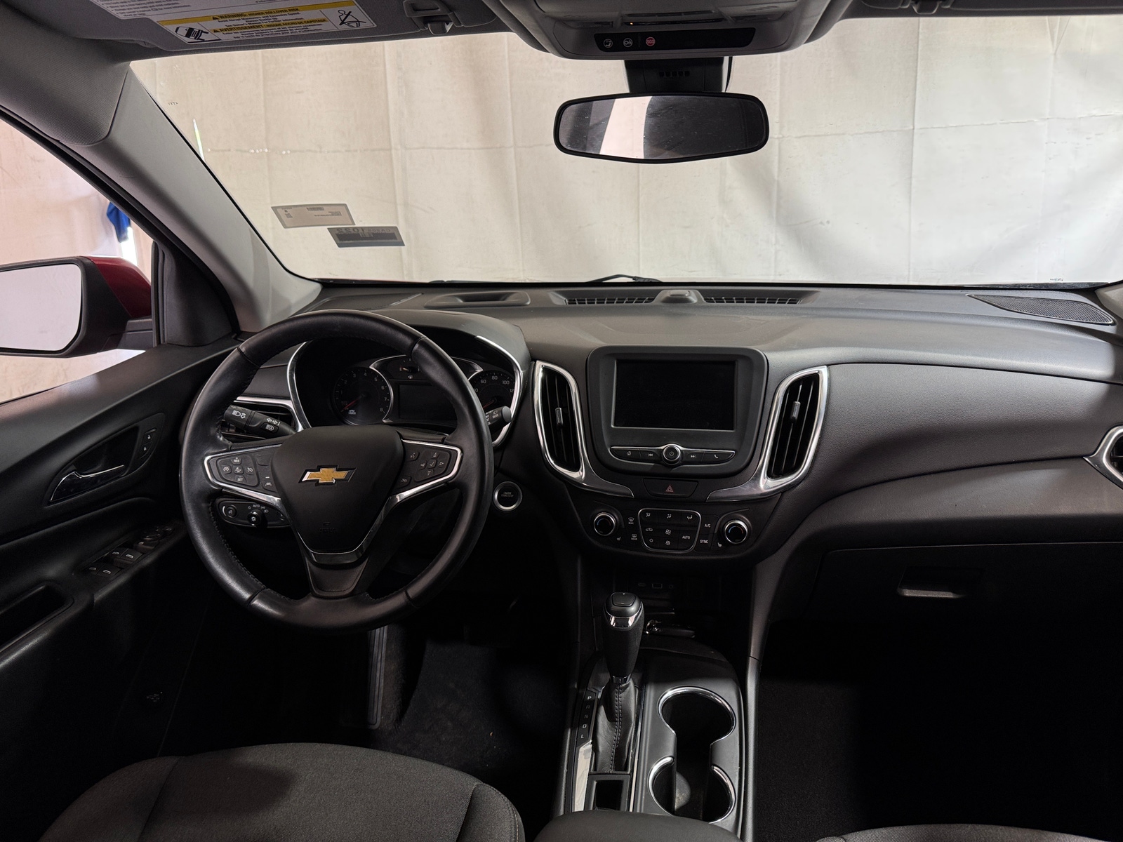 Thumbnail: 2020 Chevrolet Equinox - 3