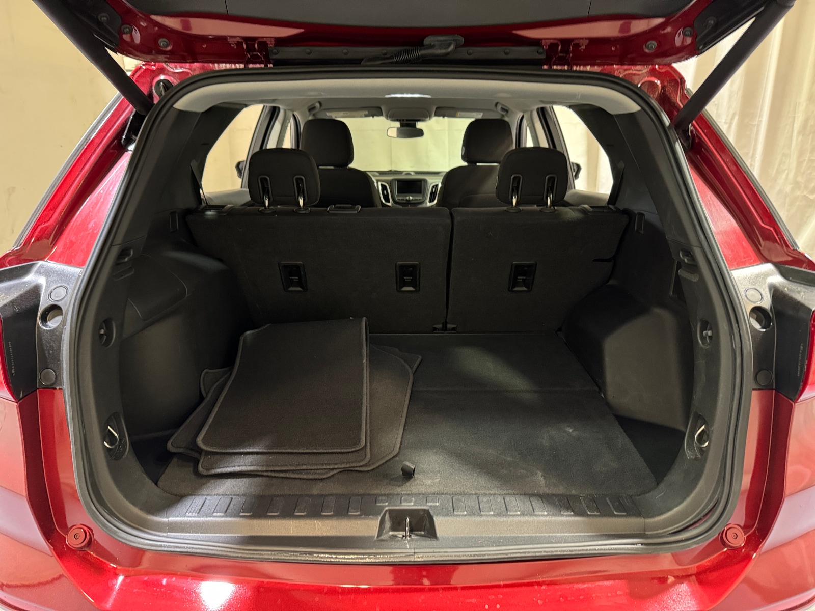 Thumbnail: 2020 Chevrolet Equinox - 7