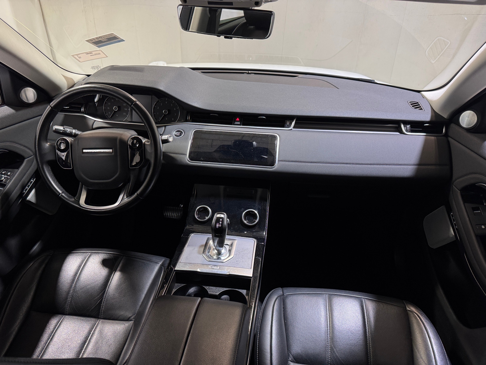 Thumbnail: 2020 Land Rover Range Rover Evoque - 2