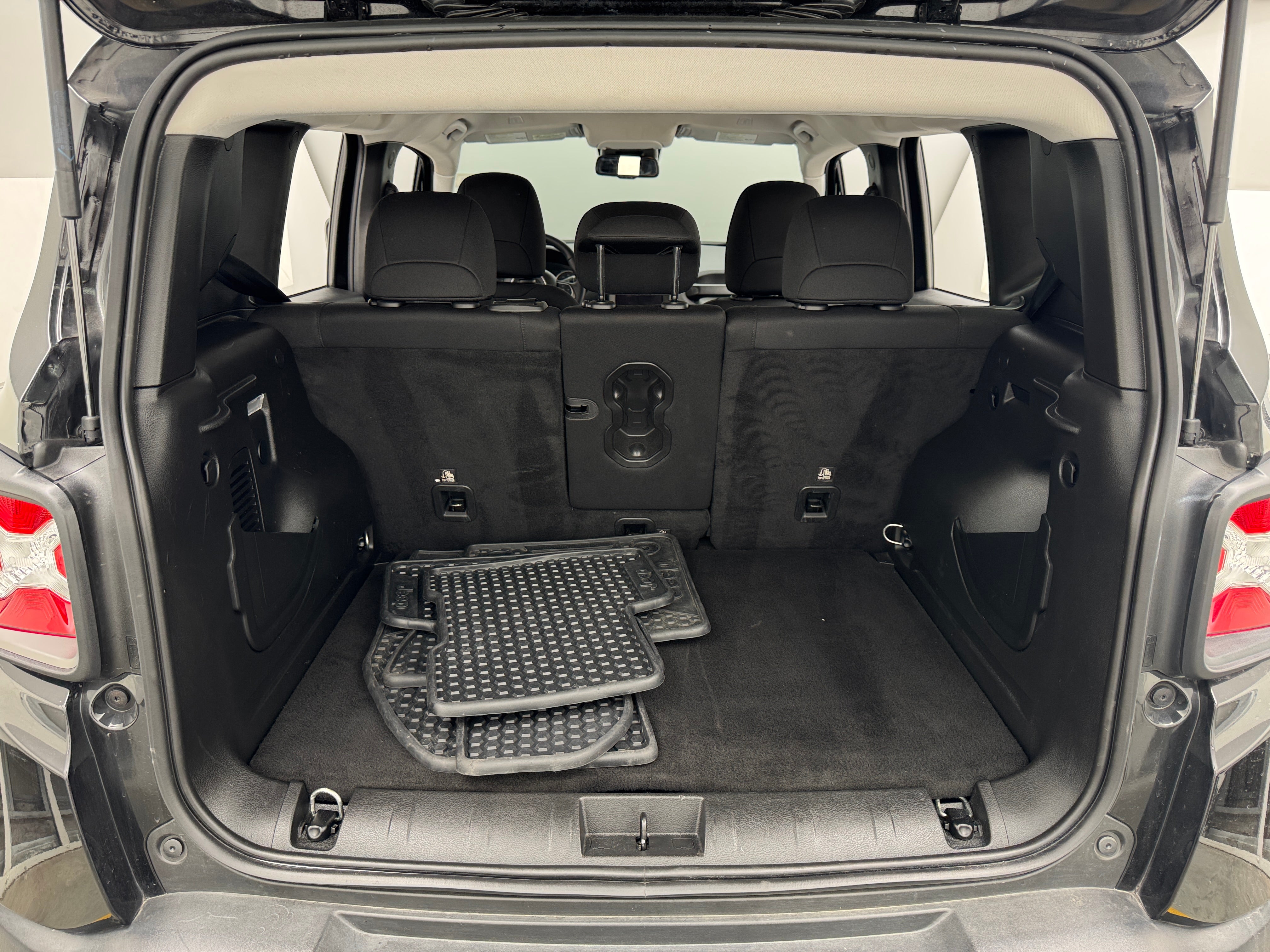 2022 Jeep Renegade Latitude 7