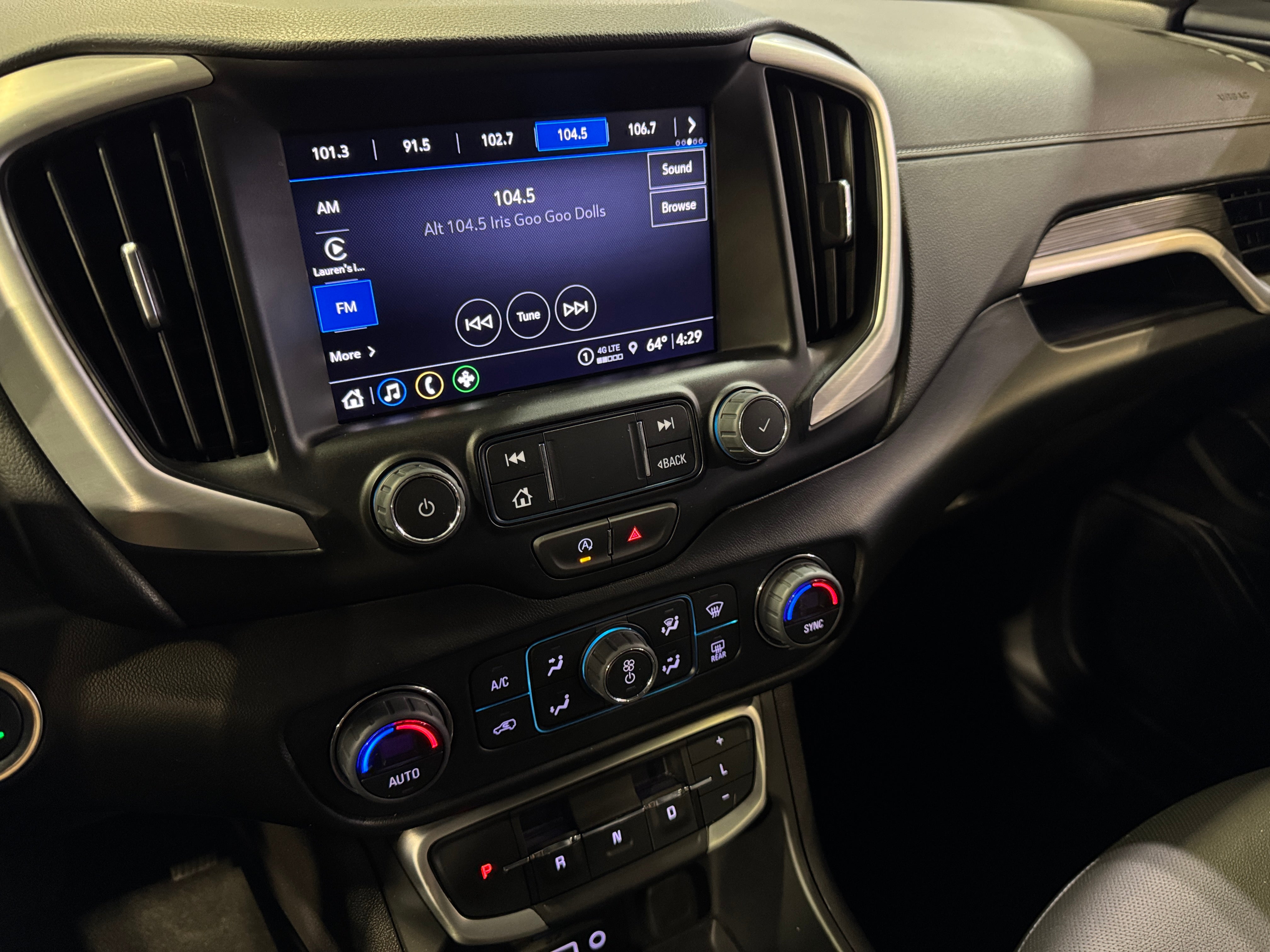 2024 GMC Terrain SLT 3