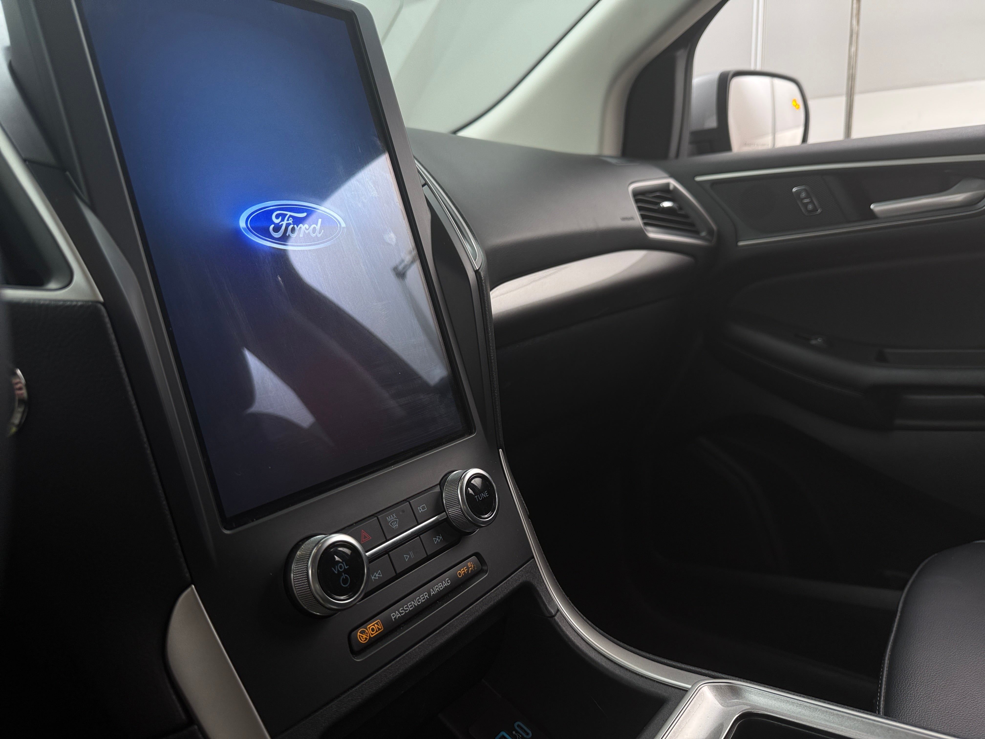 2024 Ford Edge SEL 3