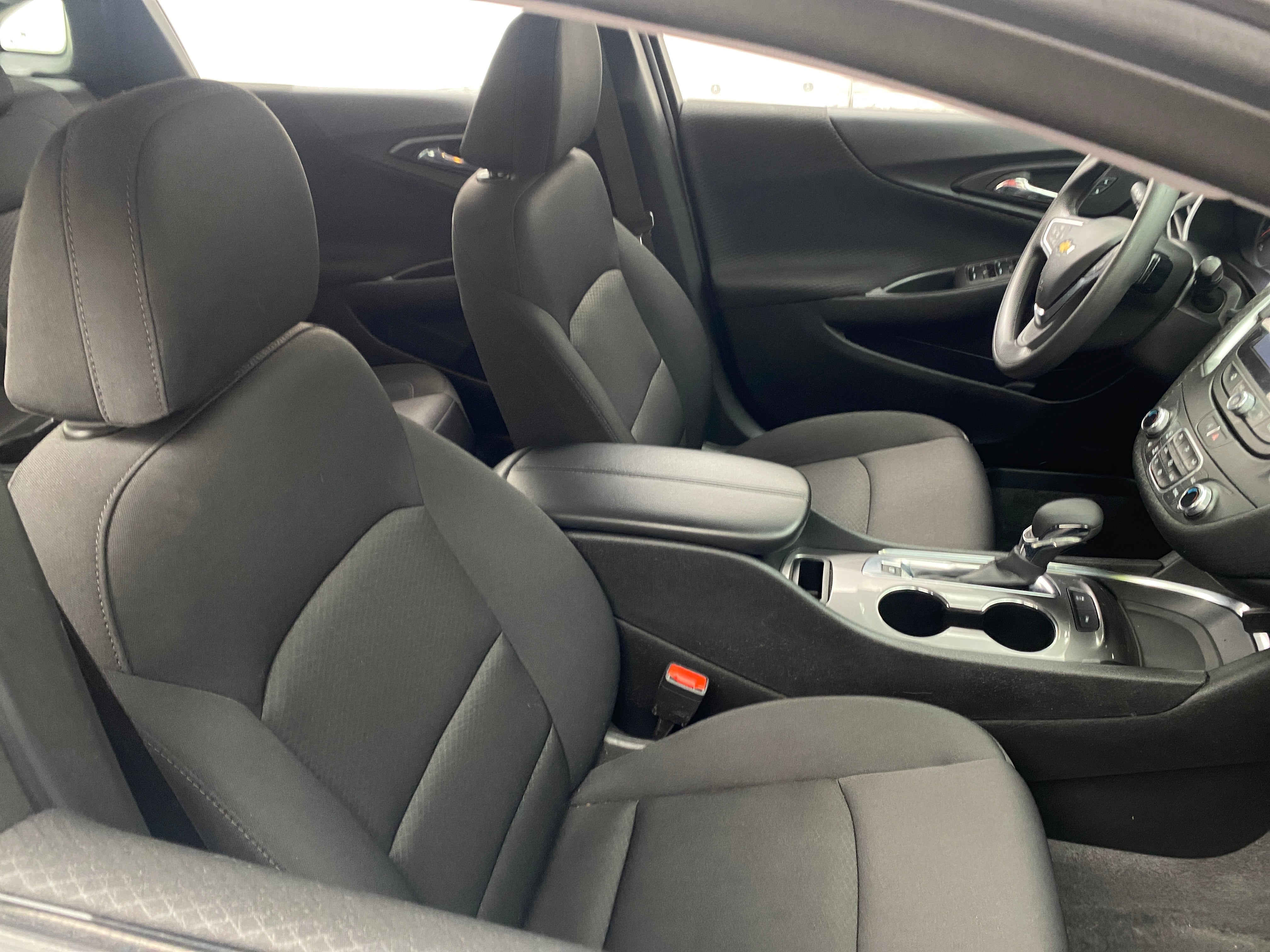 2024 Chevrolet Malibu LT 2