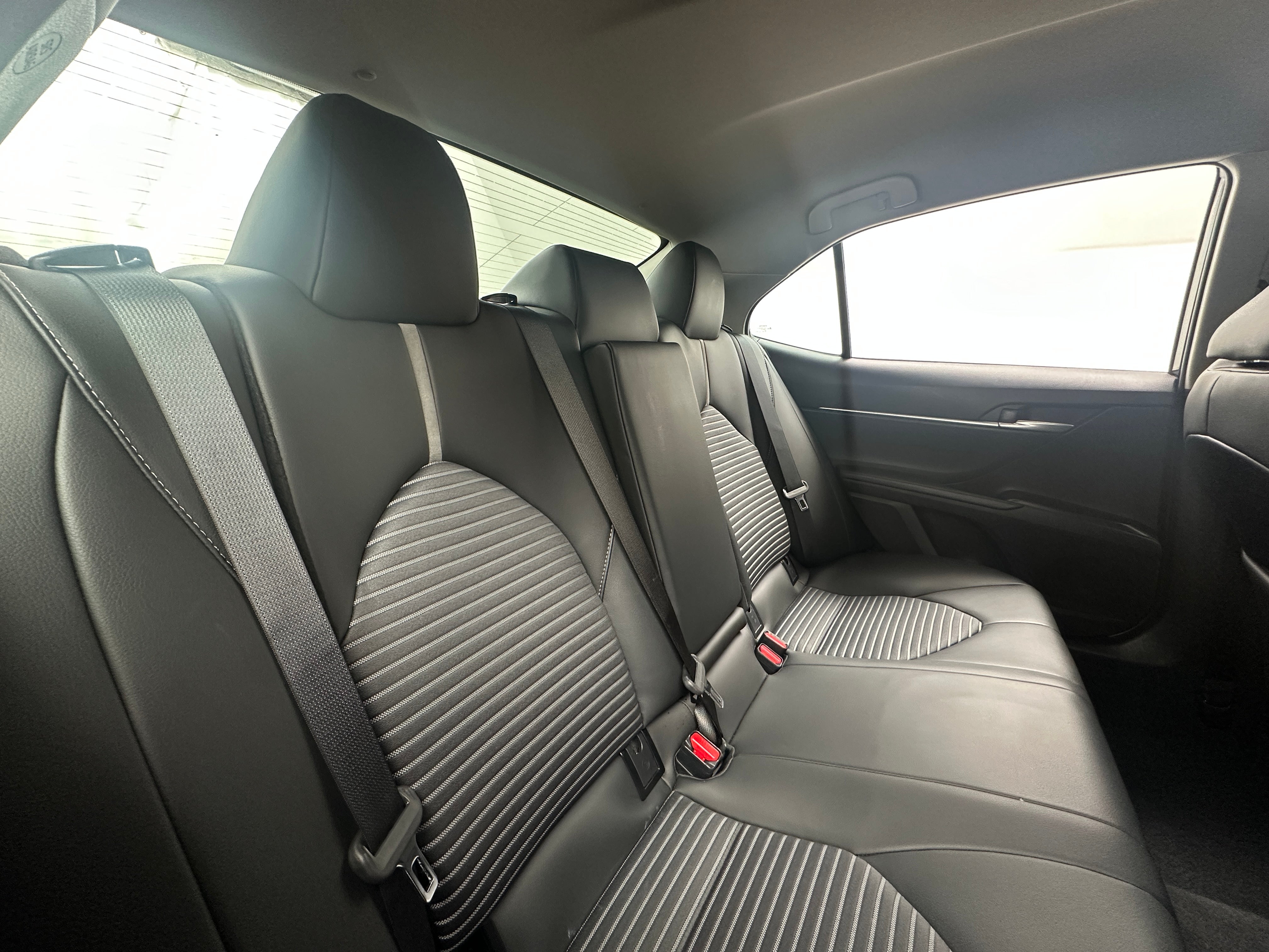 2024 Toyota Camry SE 6