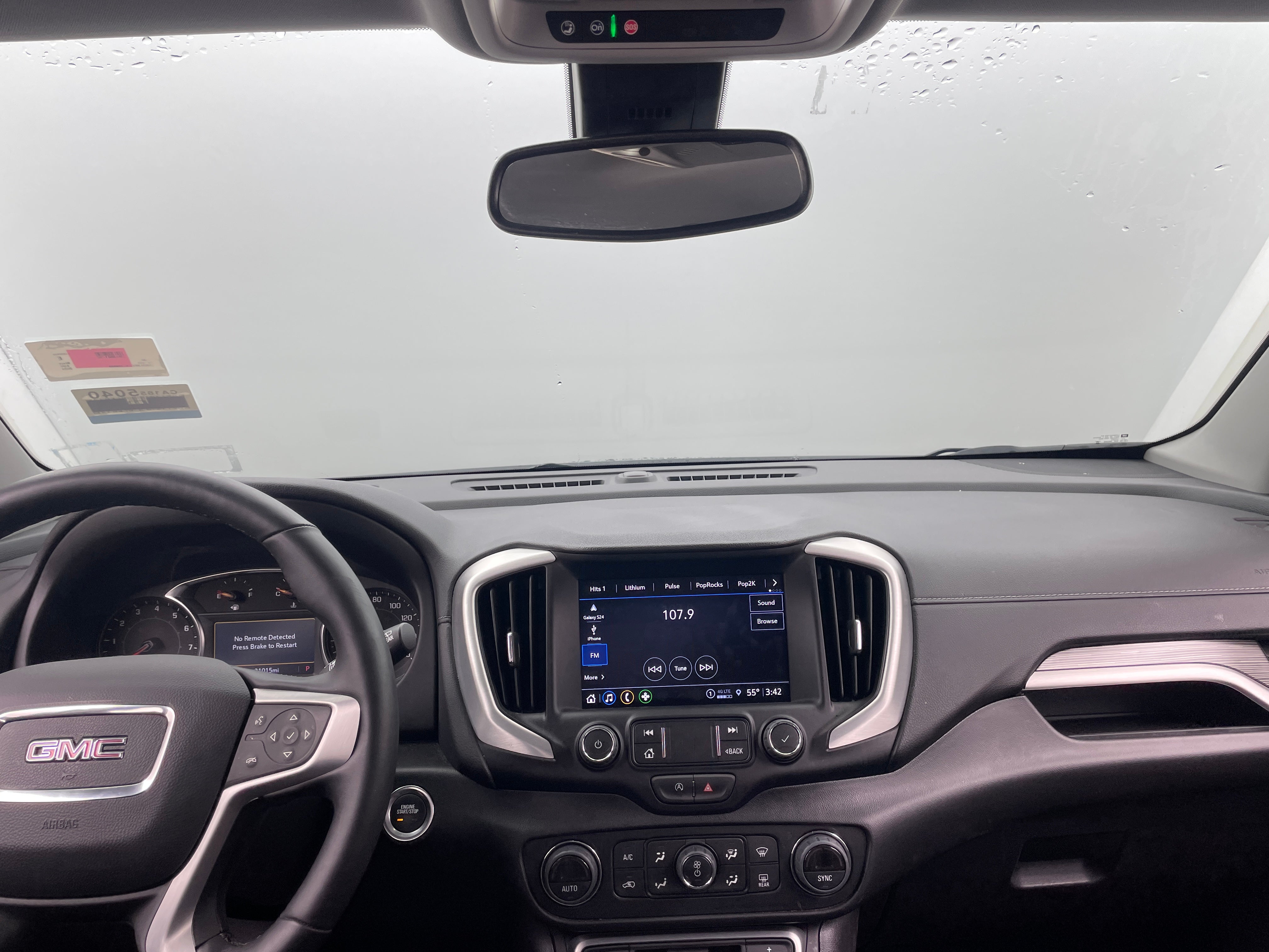 2024 GMC Terrain SLT 2