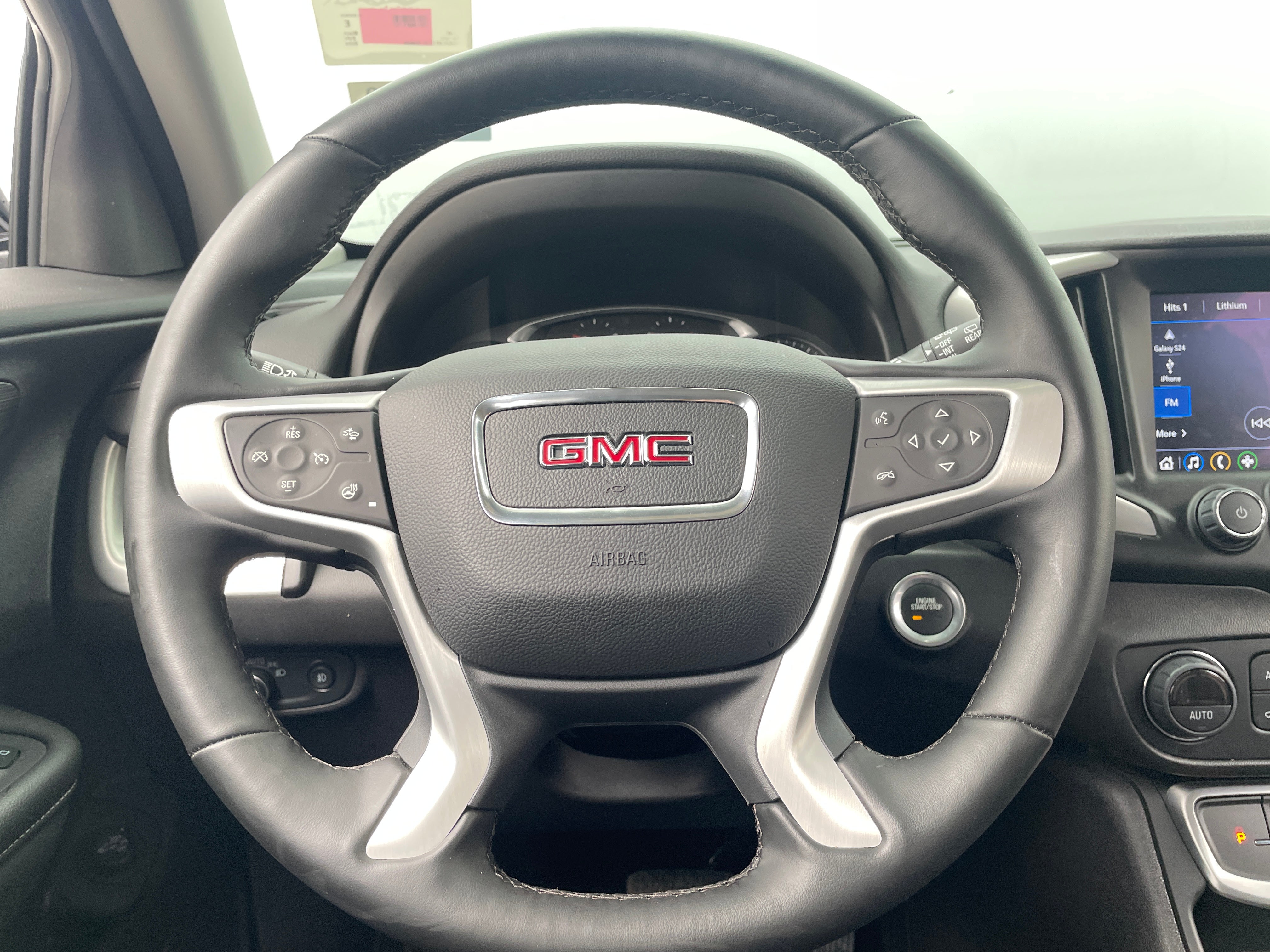 2024 GMC Terrain SLT 4