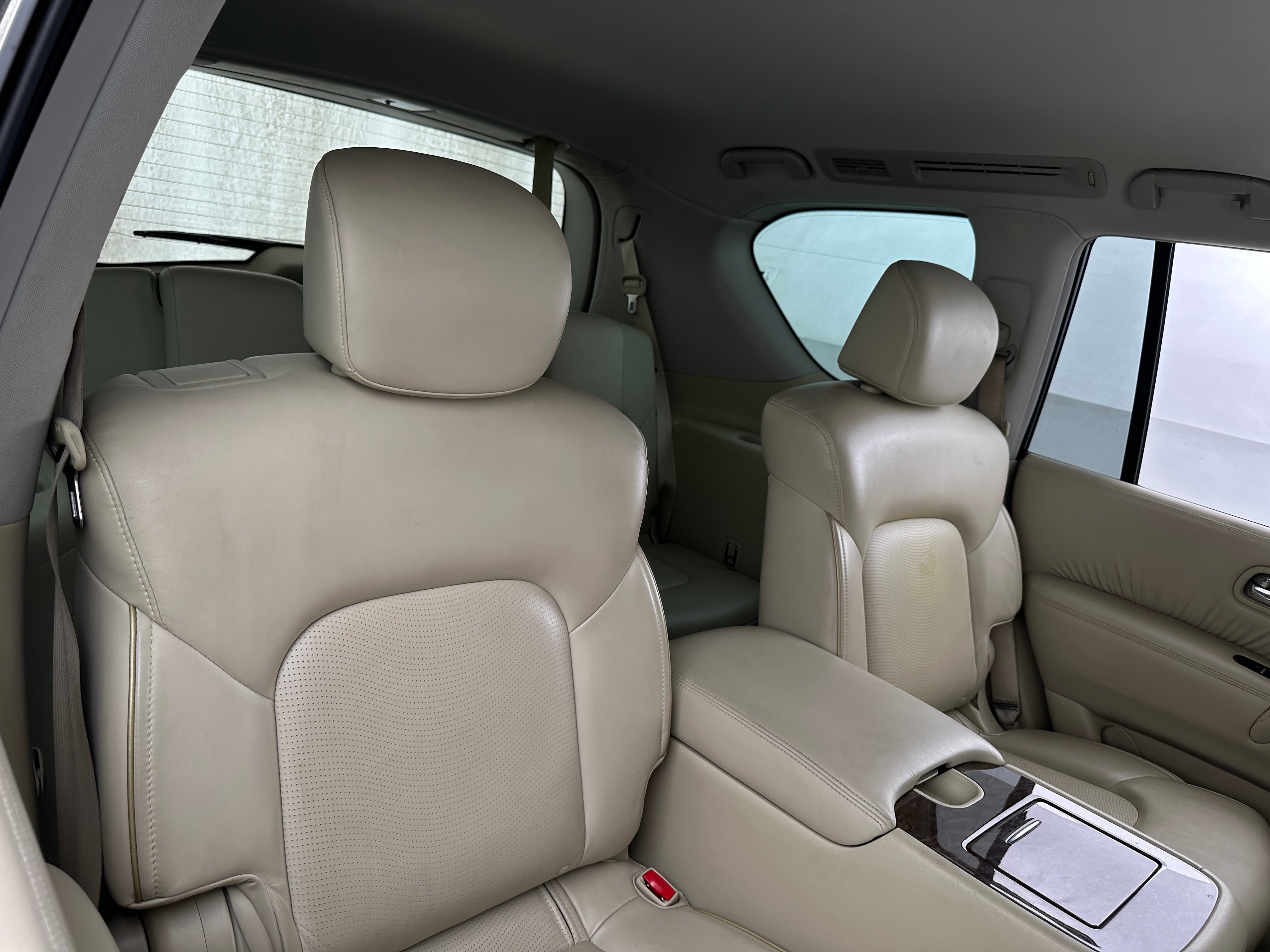 2017 INFINITI QX80 Base 5