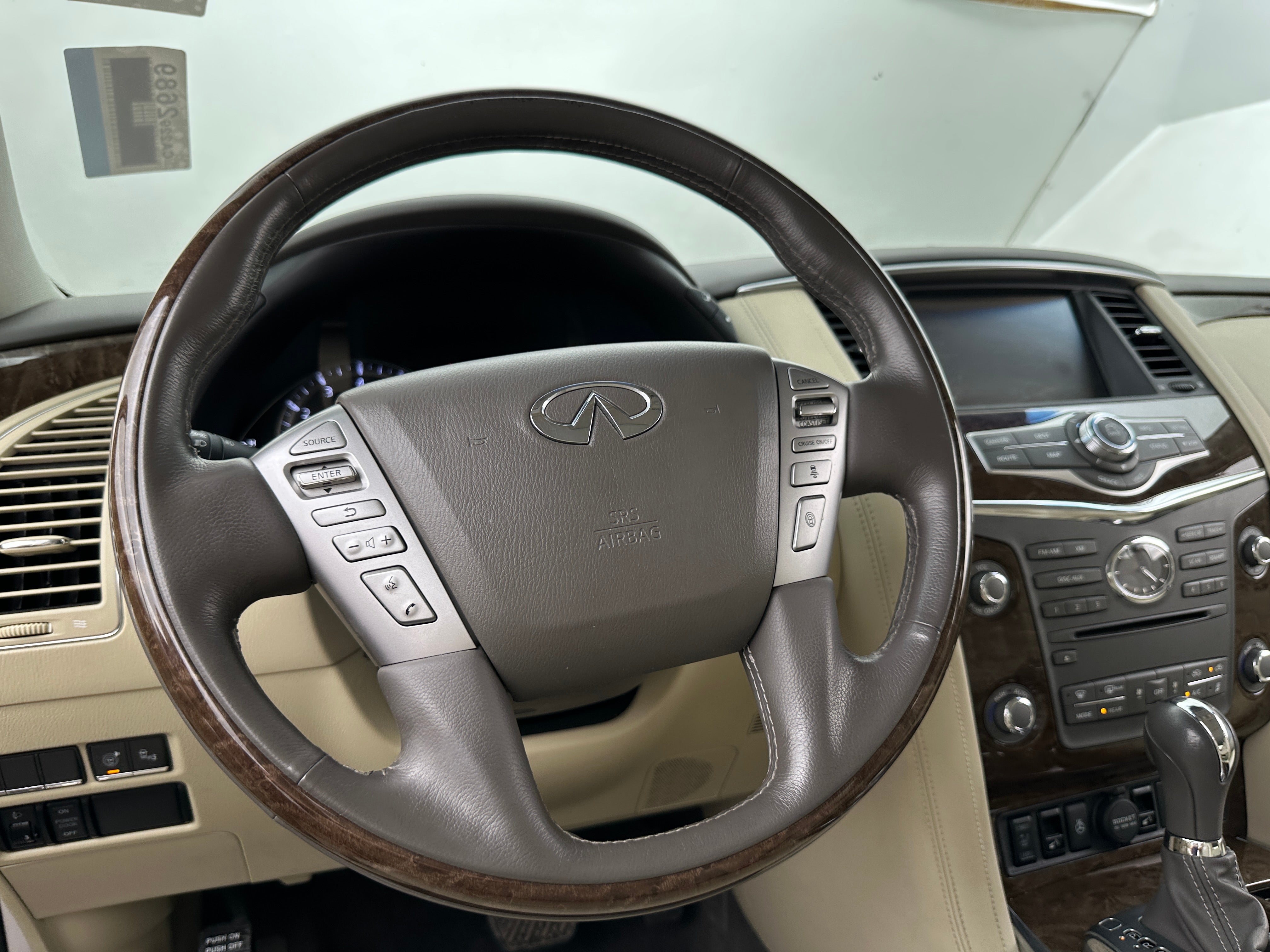 2017 INFINITI QX80 Base 4