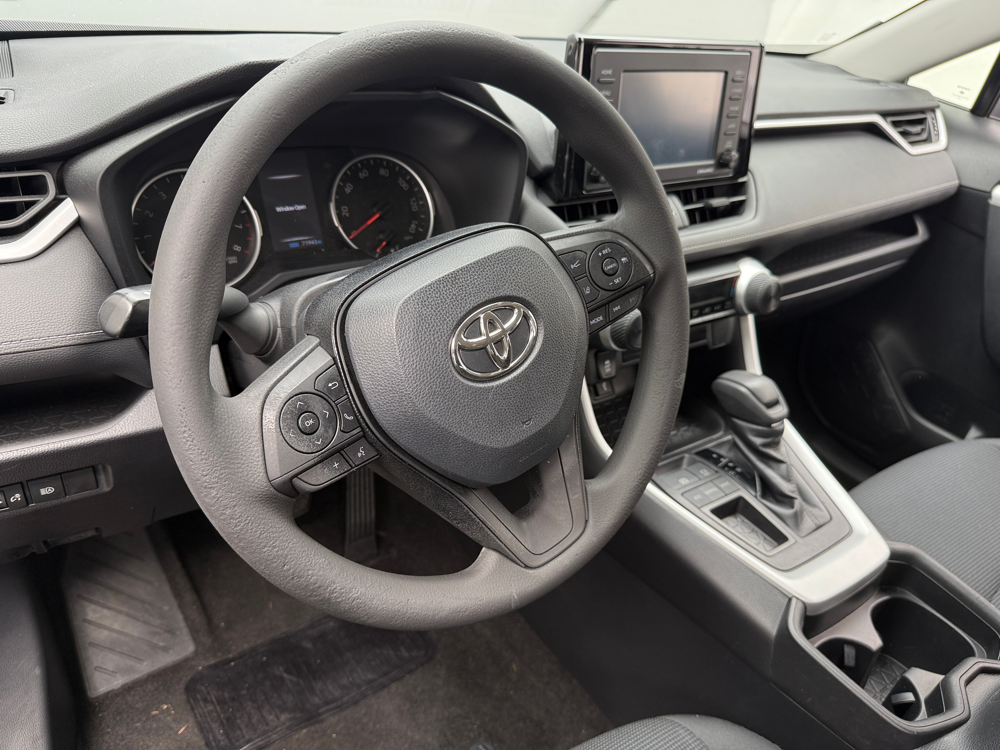 2021 Toyota RAV4 LE 5