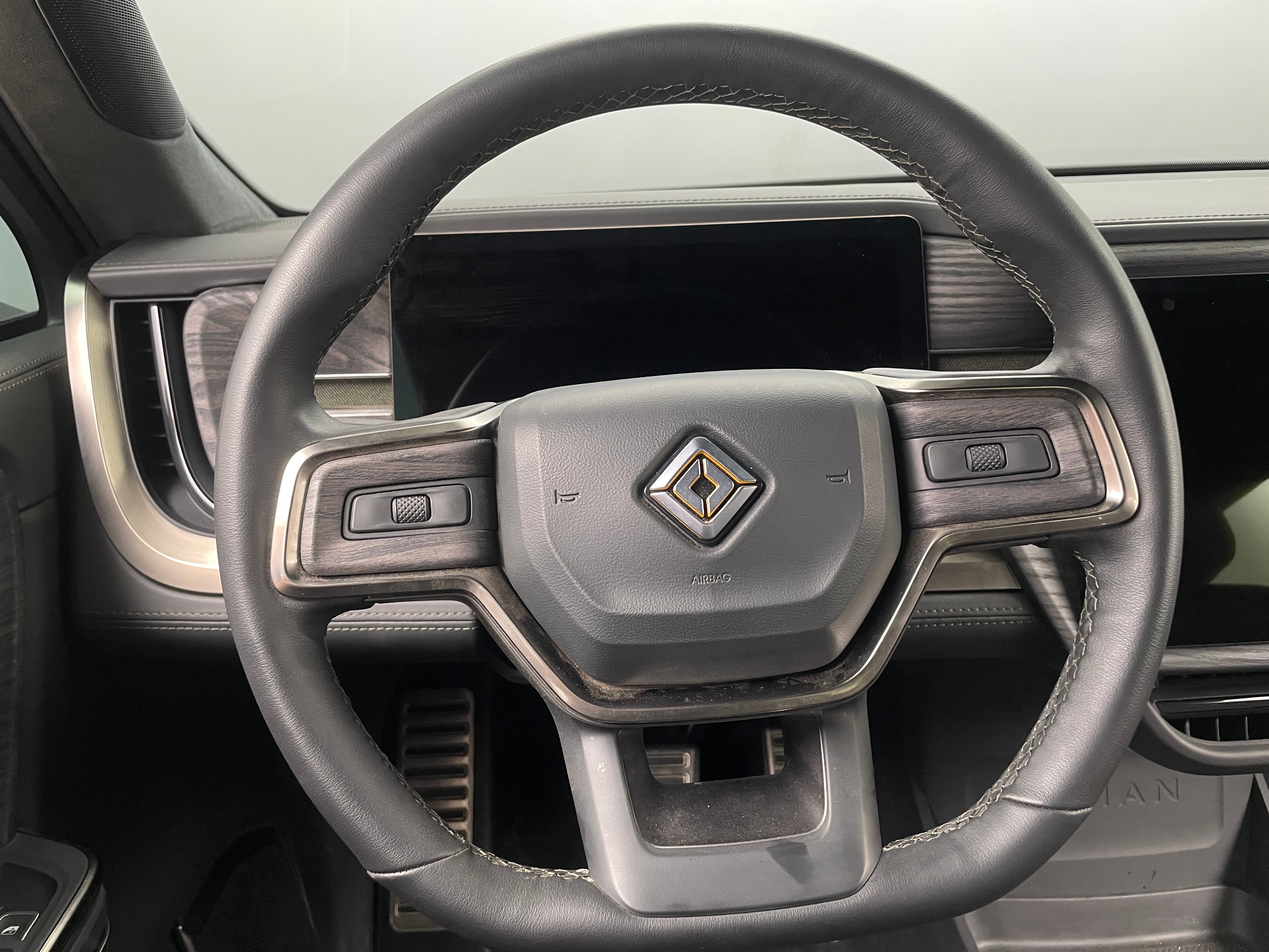 2022 Rivian R1T Launch Edition 5
