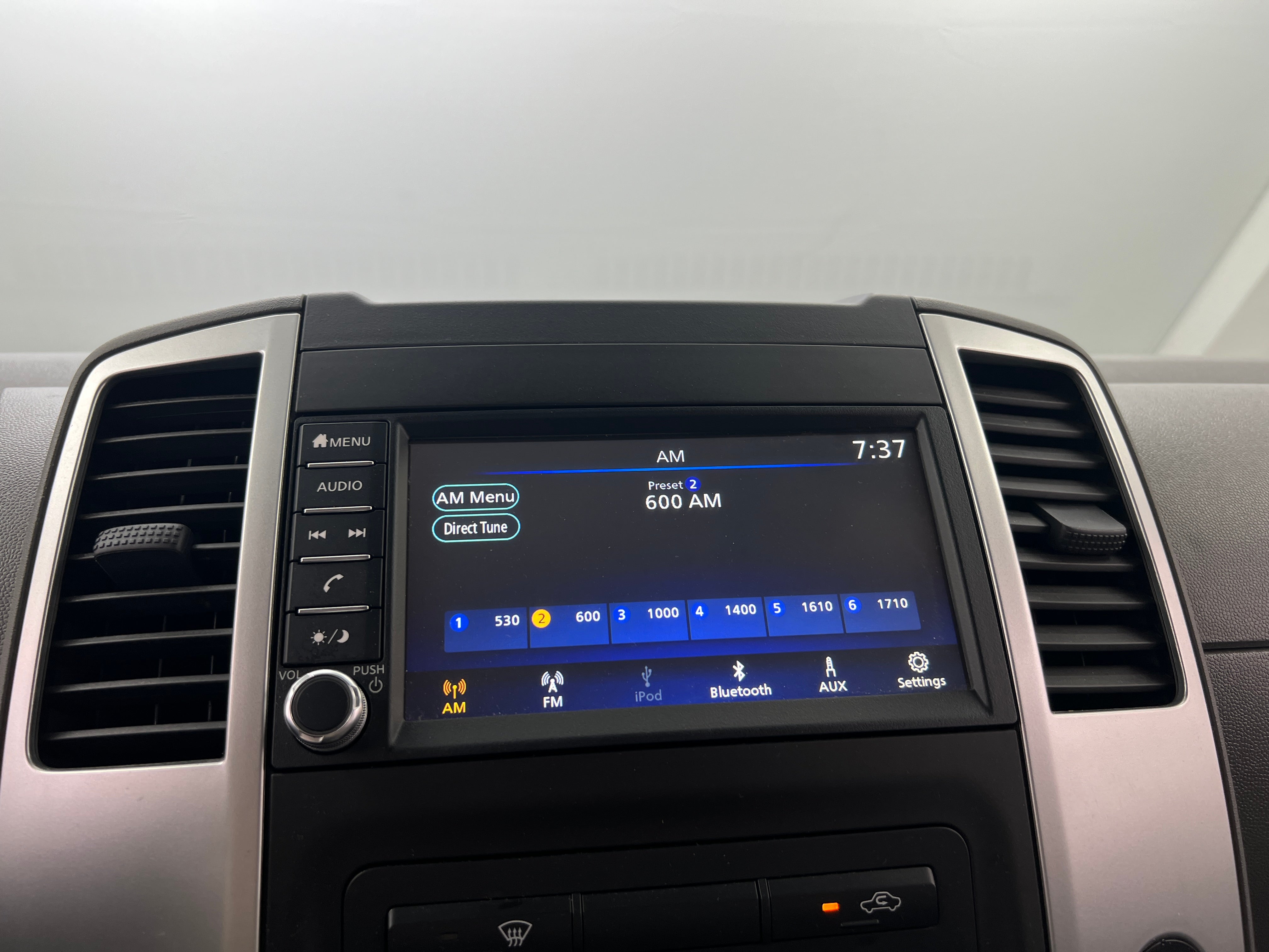 2019 Nissan Frontier SV 4