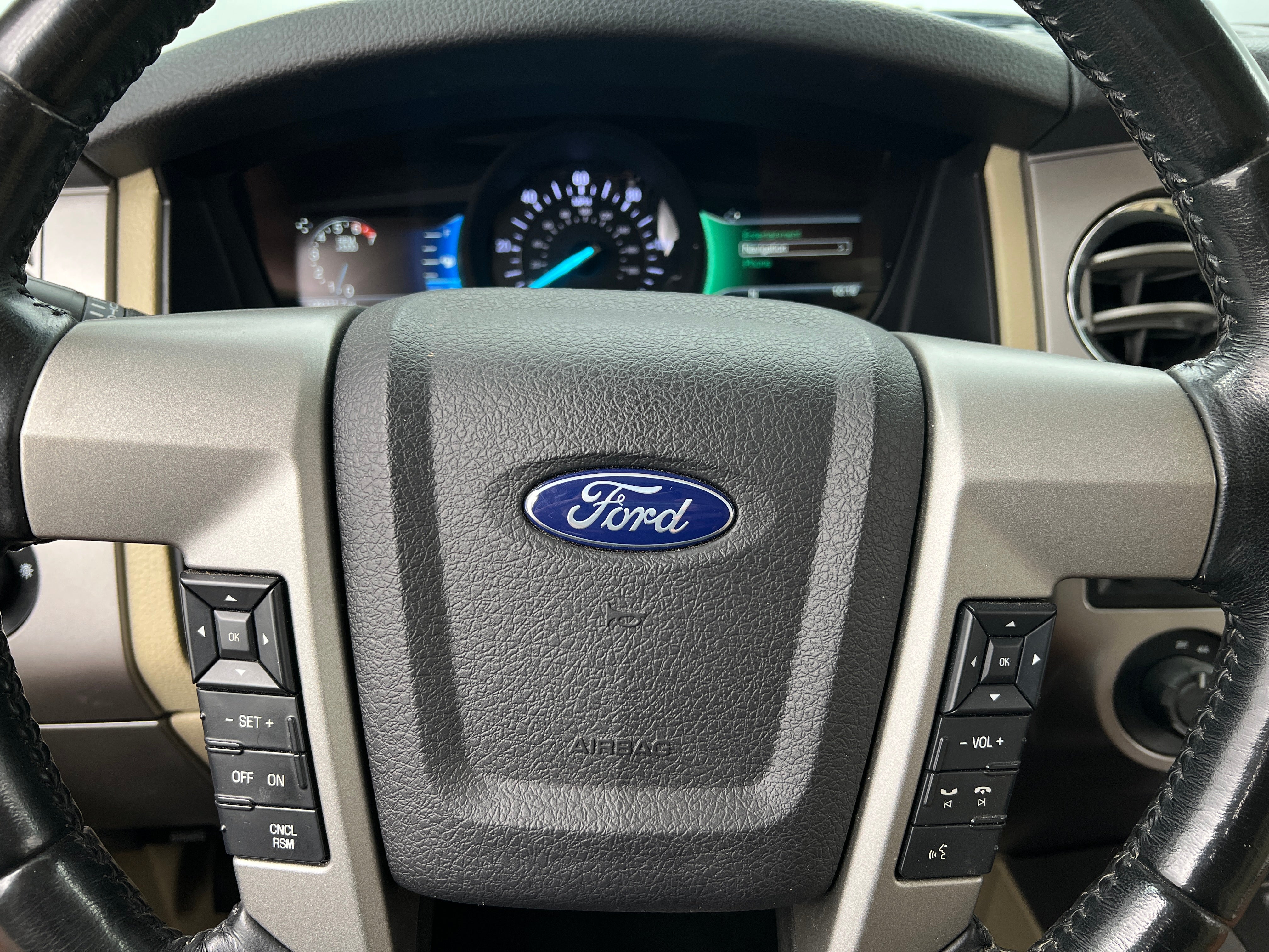 2017 Ford Expedition Limited 4