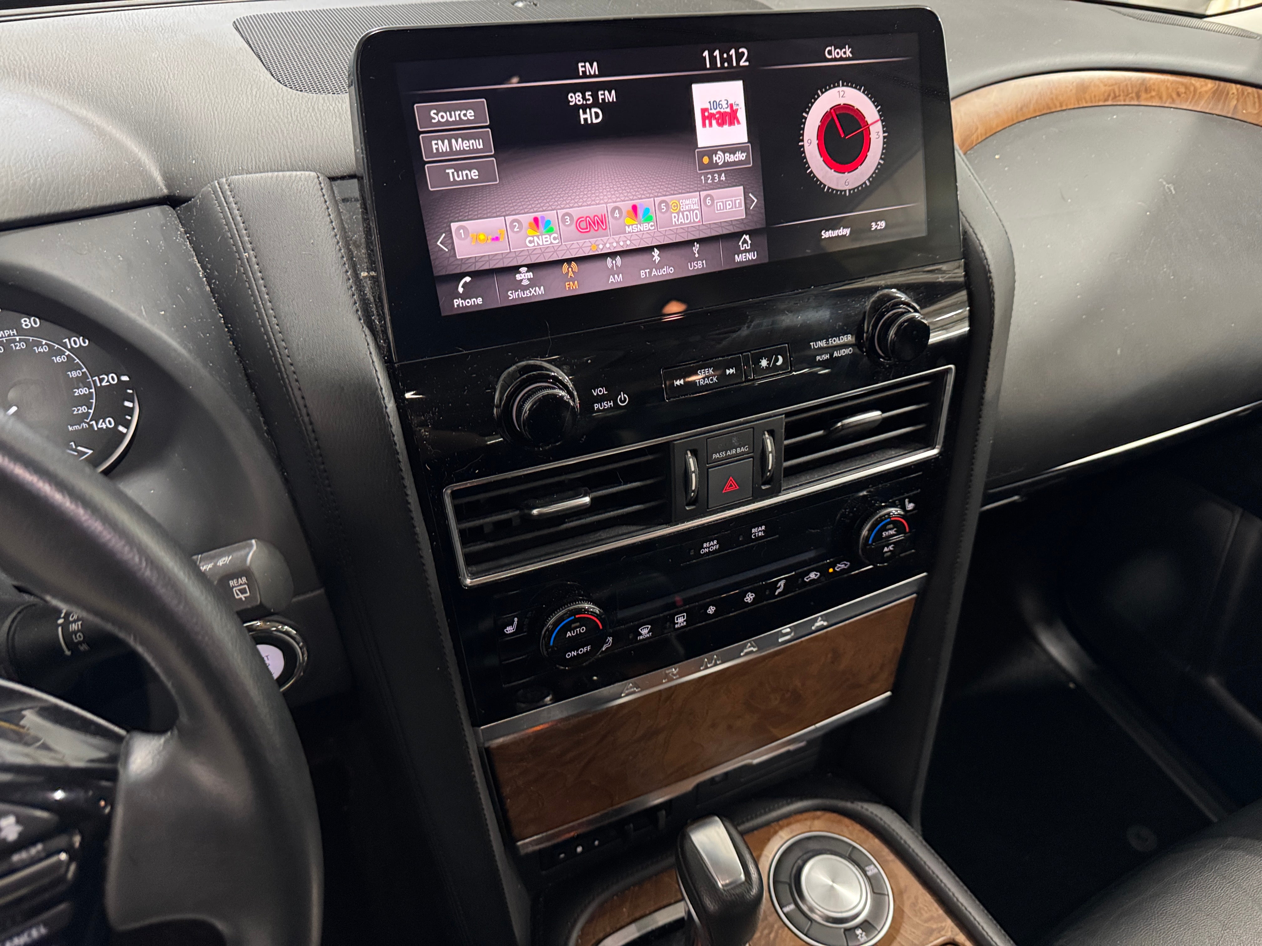 2023 Nissan Armada SL 3