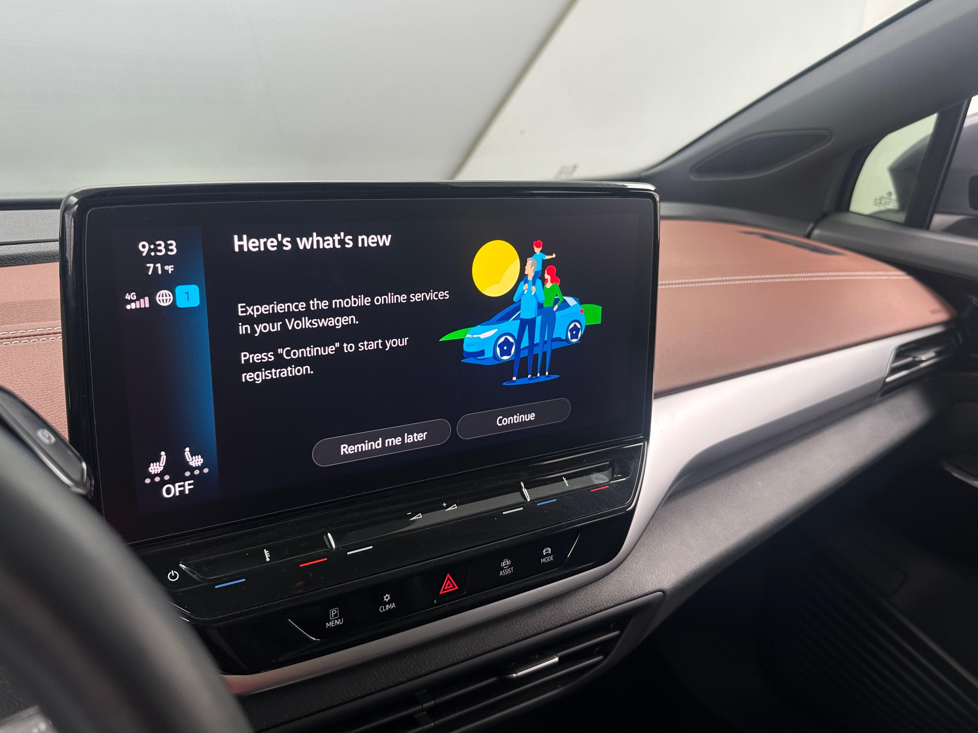 2021 Volkswagen ID.4 Pro S 4