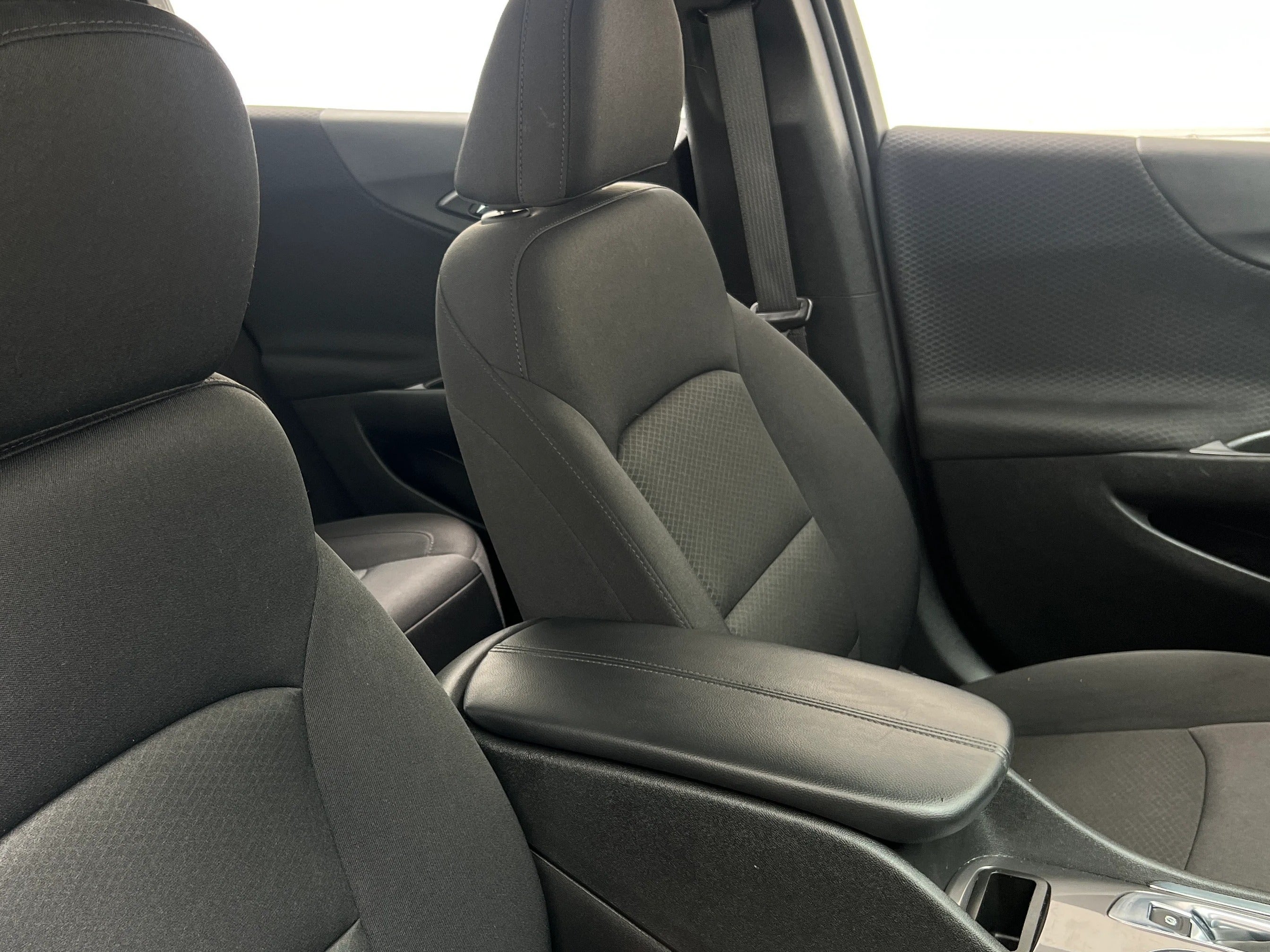 2024 Chevrolet Malibu LT 2