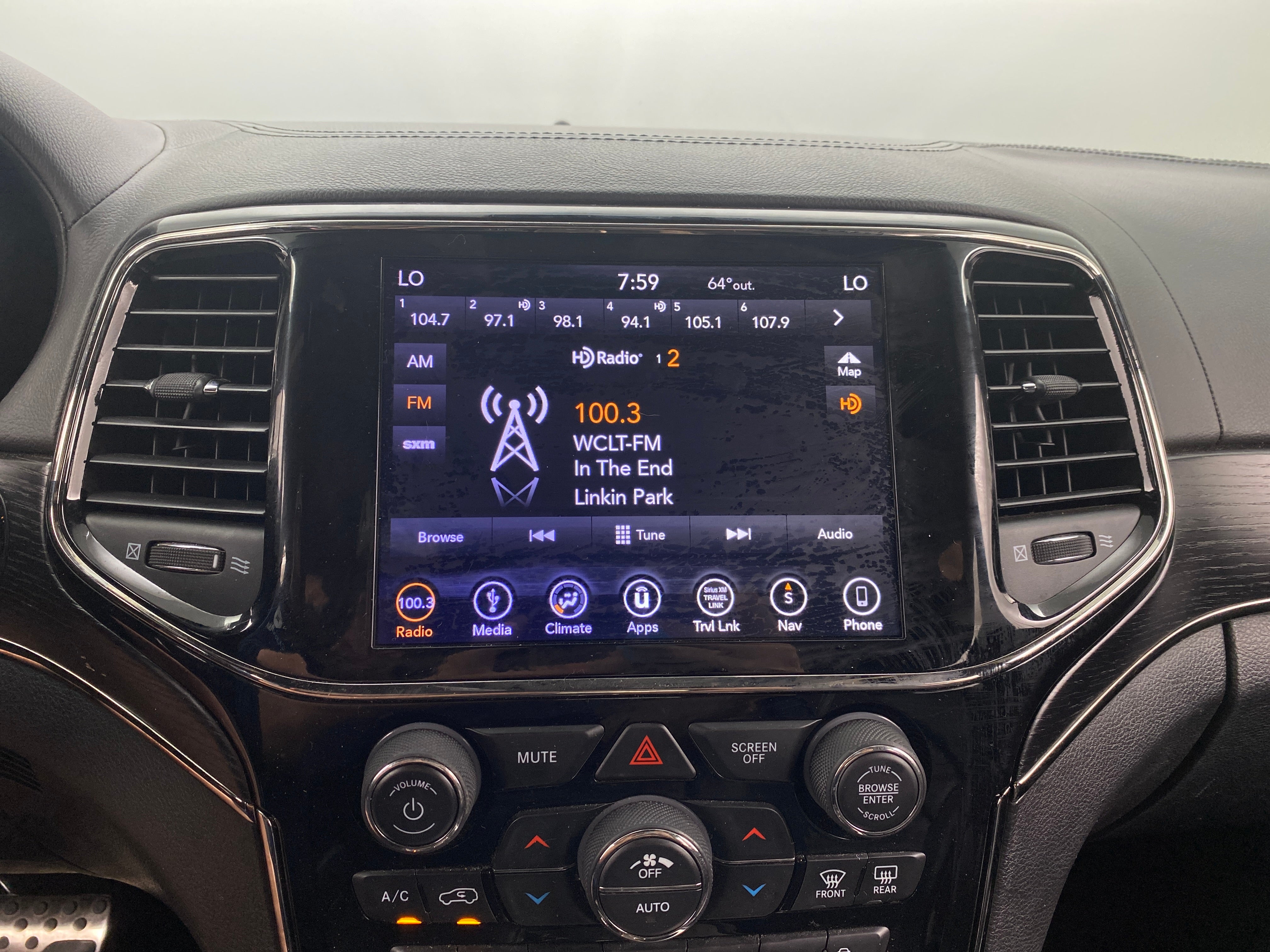 2019 Jeep Grand Cherokee High Altitude 3