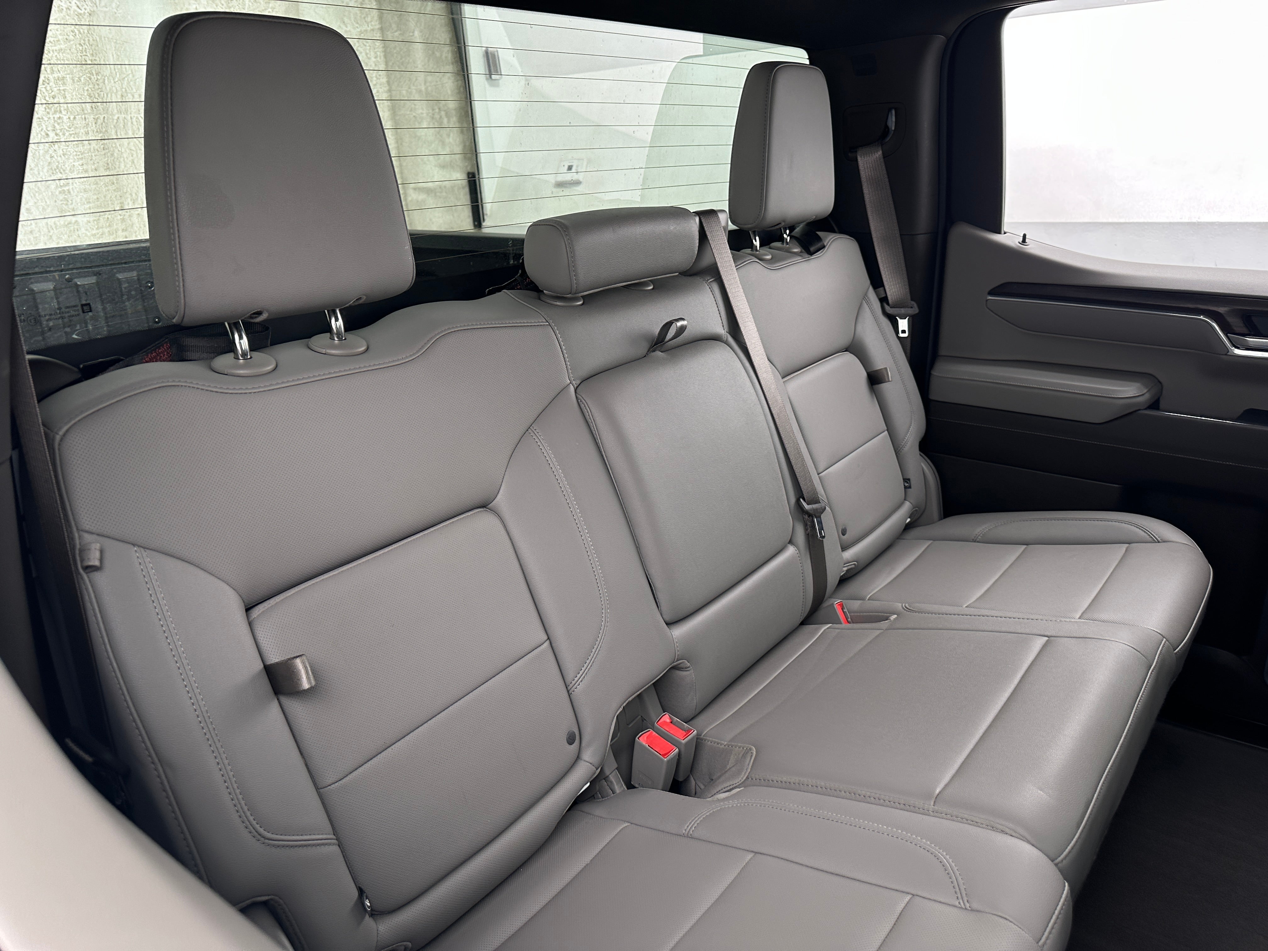 2023 GMC Sierra 1500 SLT 5