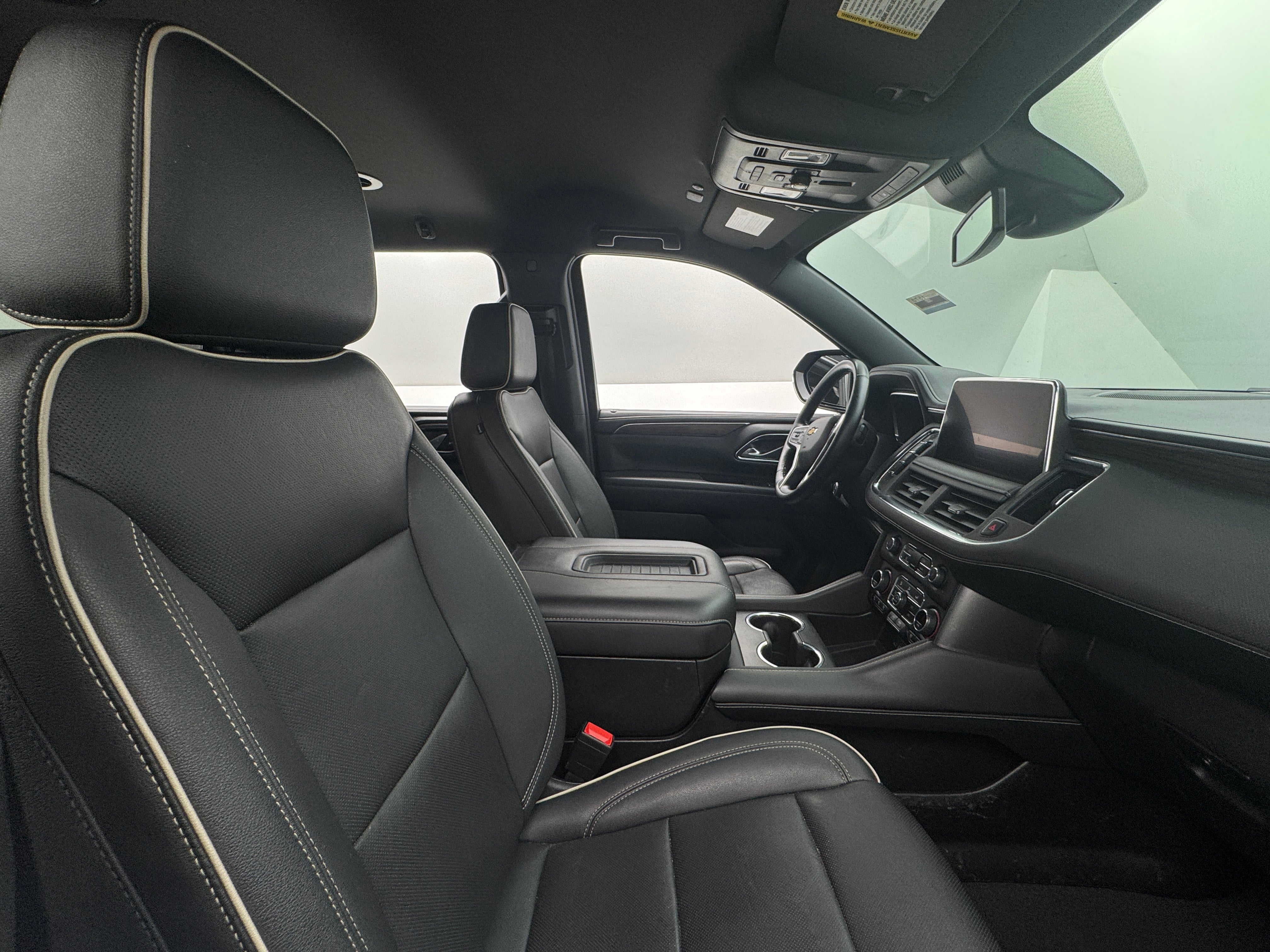 2023 Chevrolet Suburban Premier 2