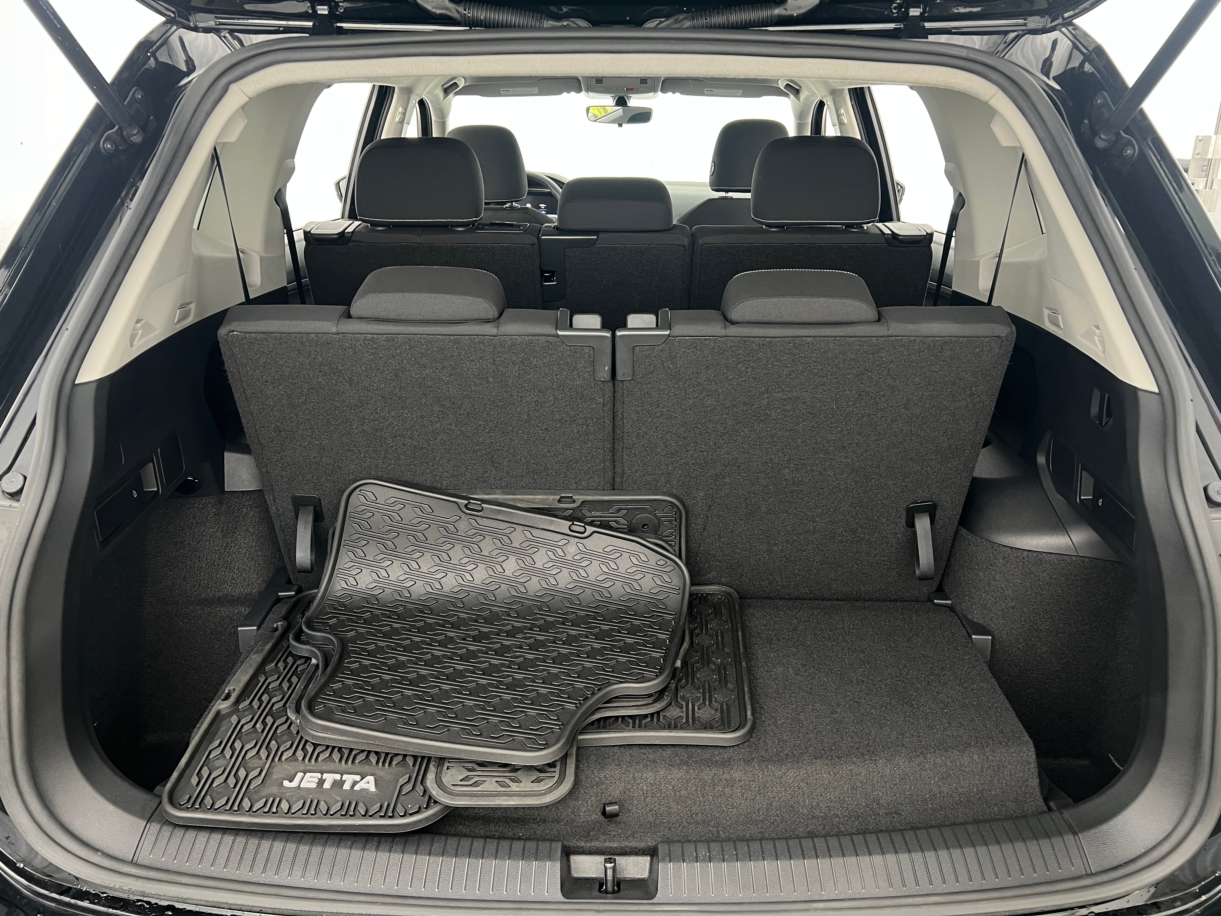 2023 Volkswagen Tiguan S 7