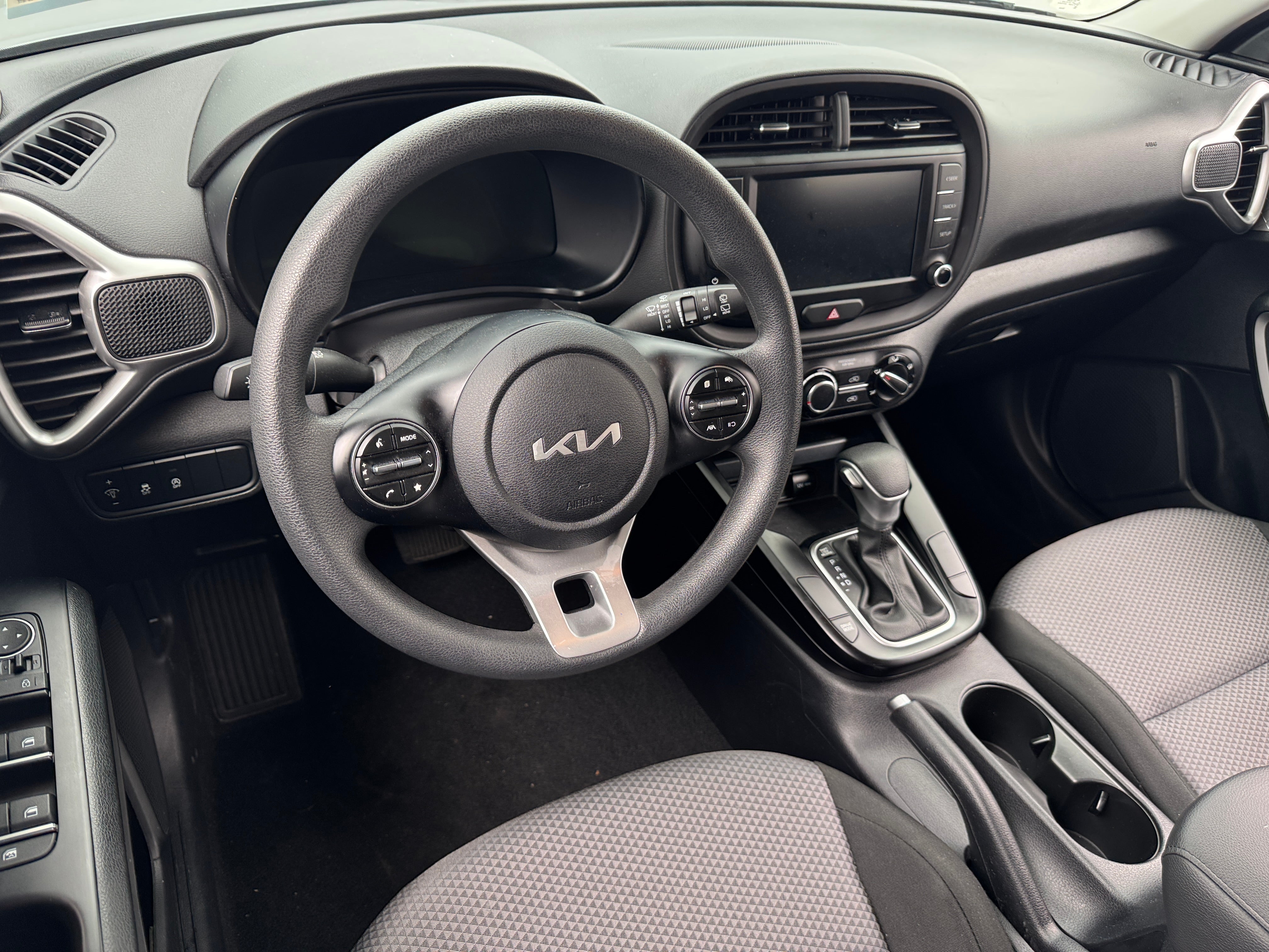 2024 Kia Soul LX 3