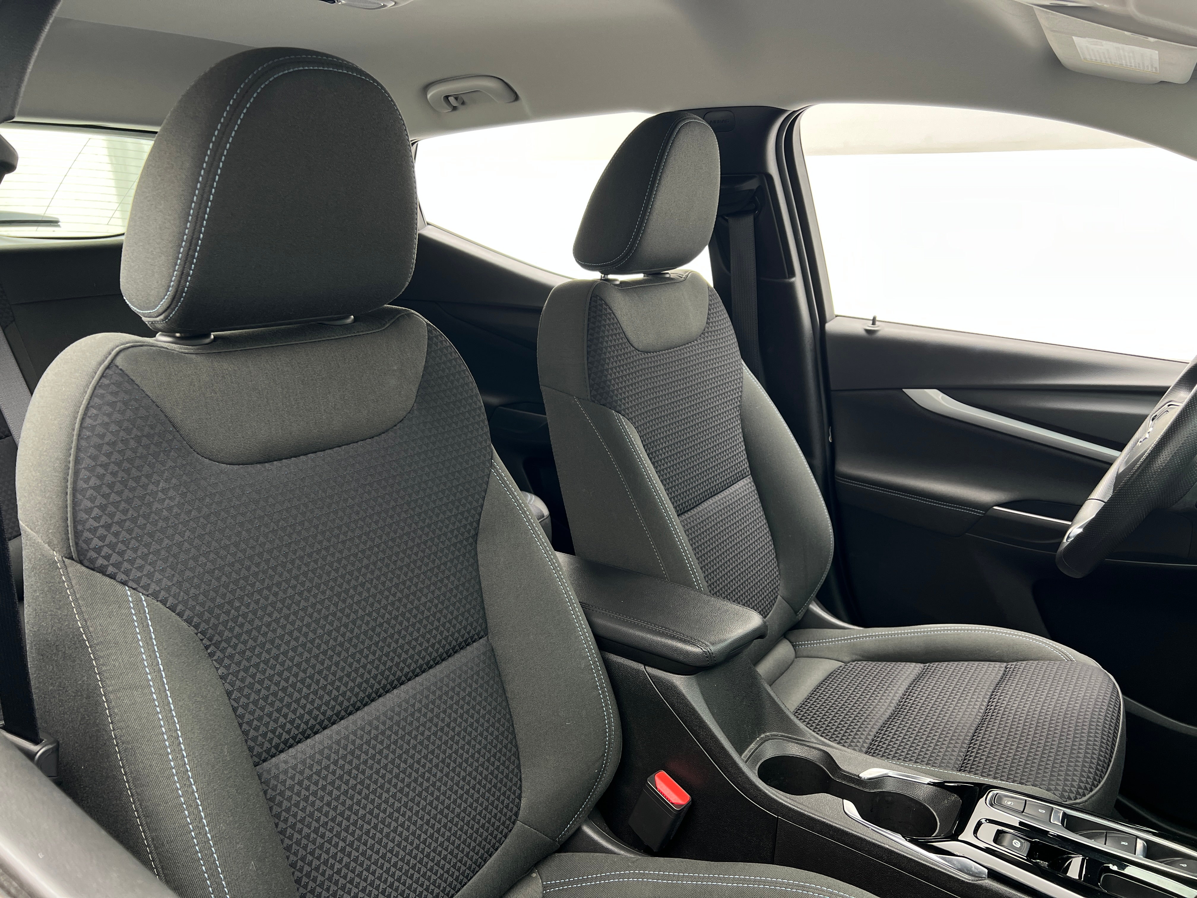 2022 Chevrolet Bolt EUV LT 2