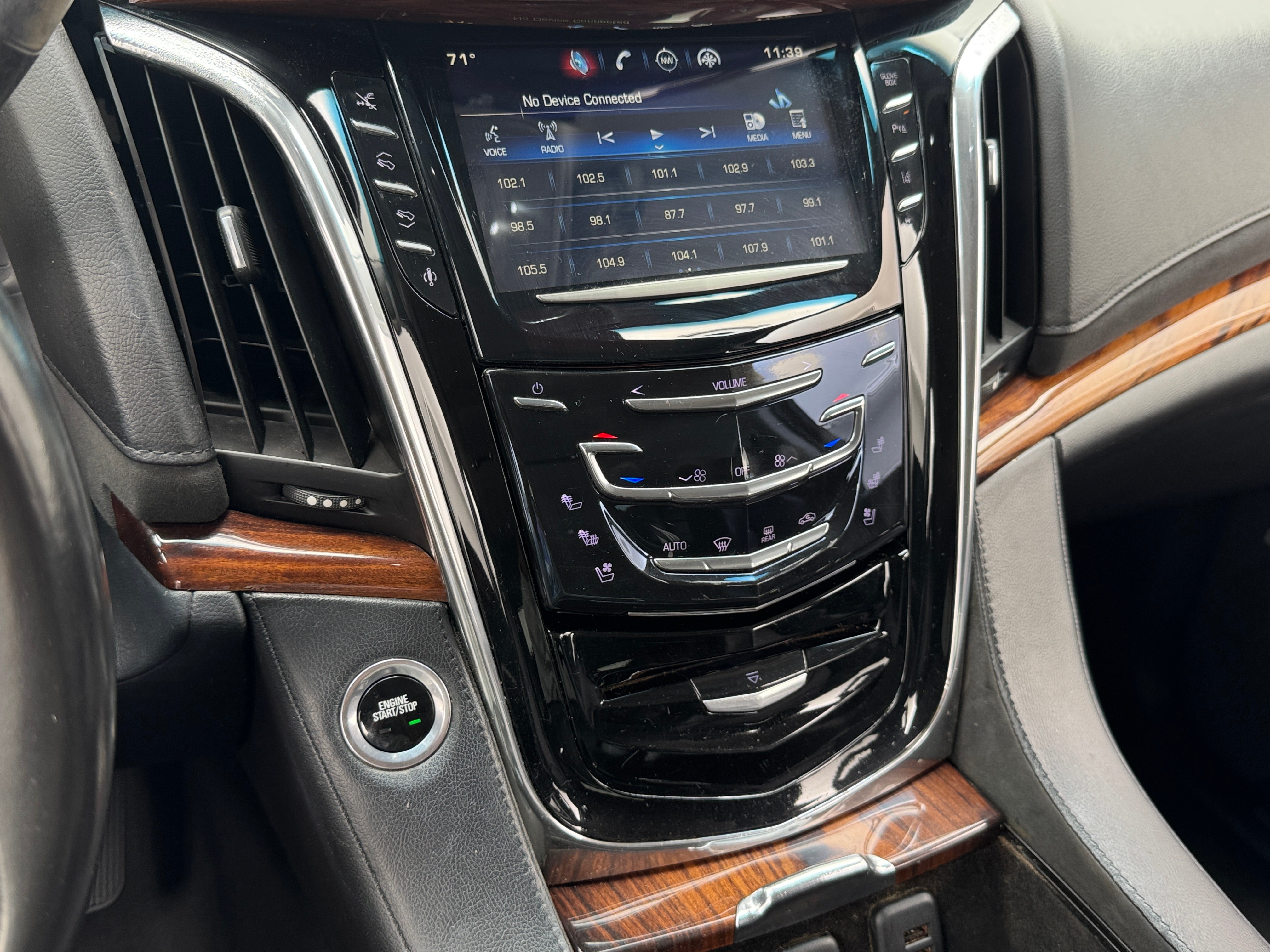 2015 Cadillac Escalade Premium 3