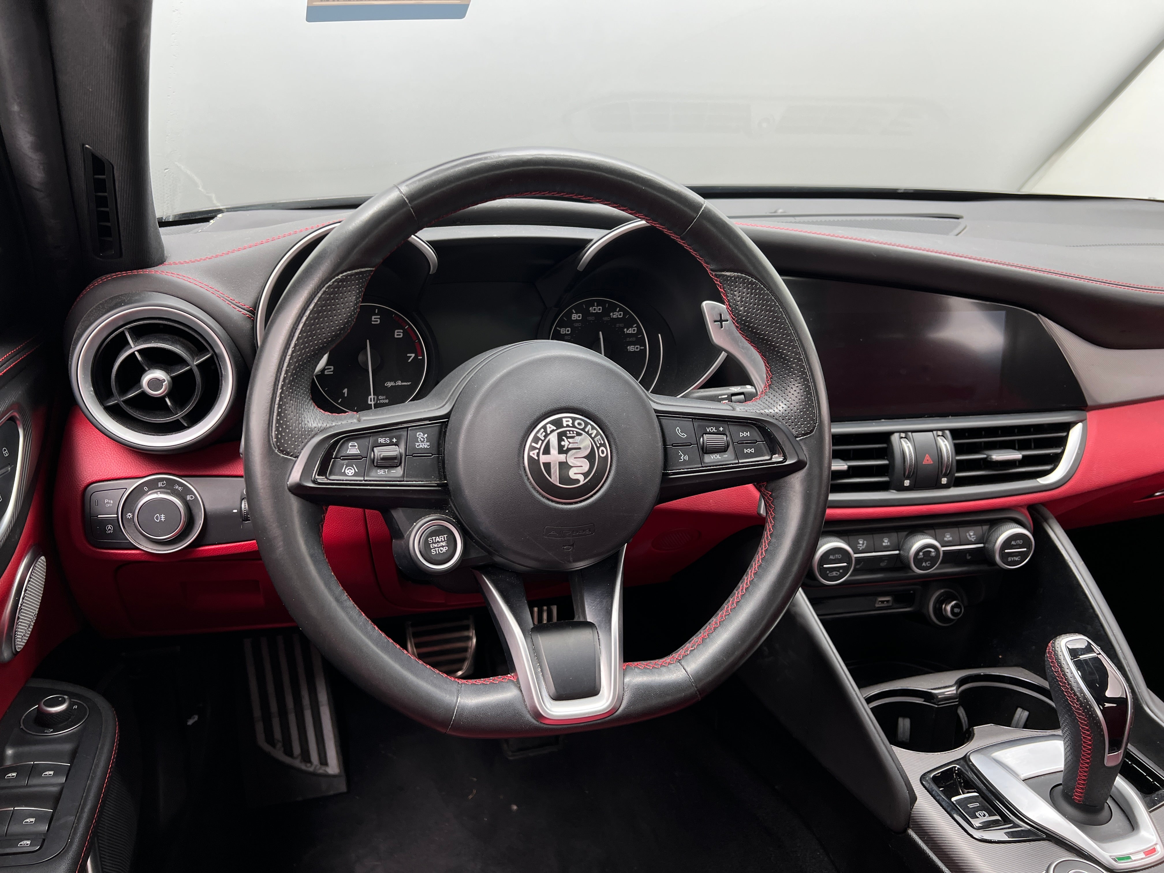 2021 Alfa Romeo Giulia Sport 4